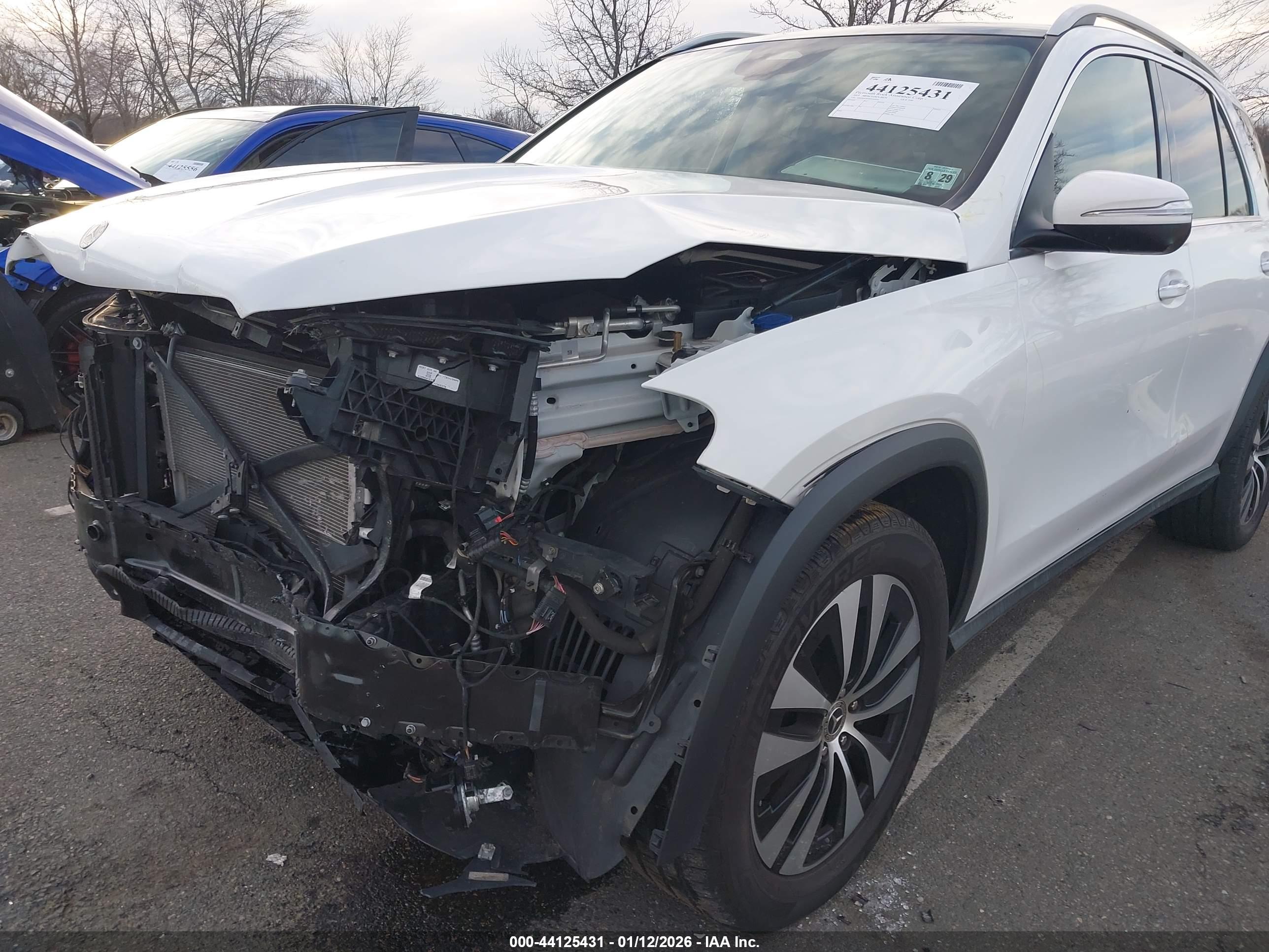 MERCEDES-BENZ GLE image 6