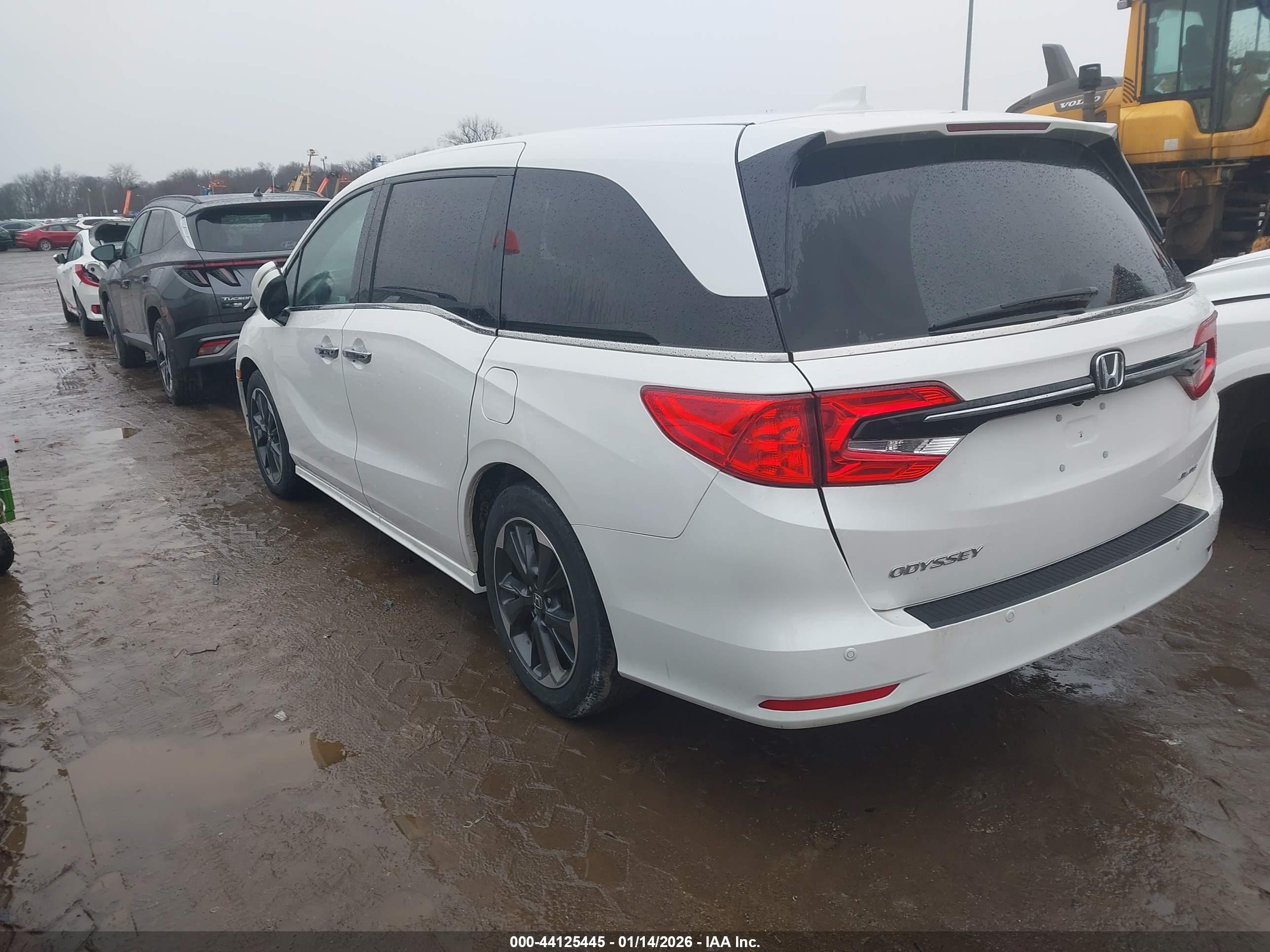 HONDA ODYSSEY image 3