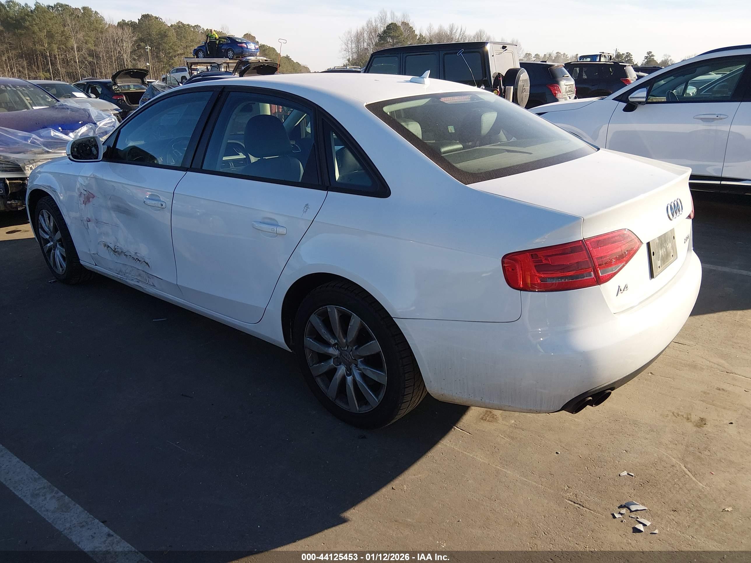 AUDI A4 image 3