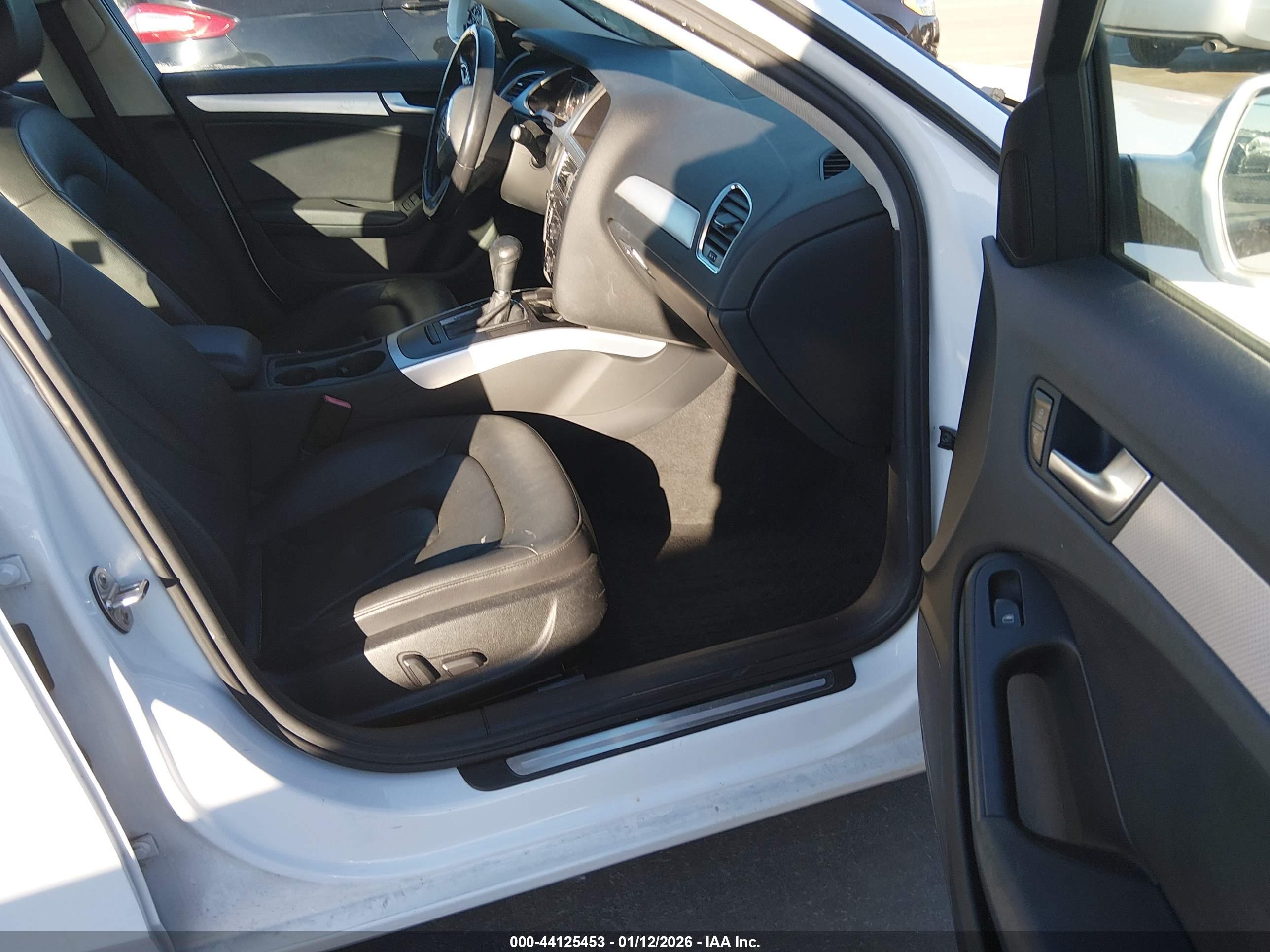 AUDI A4 image 5