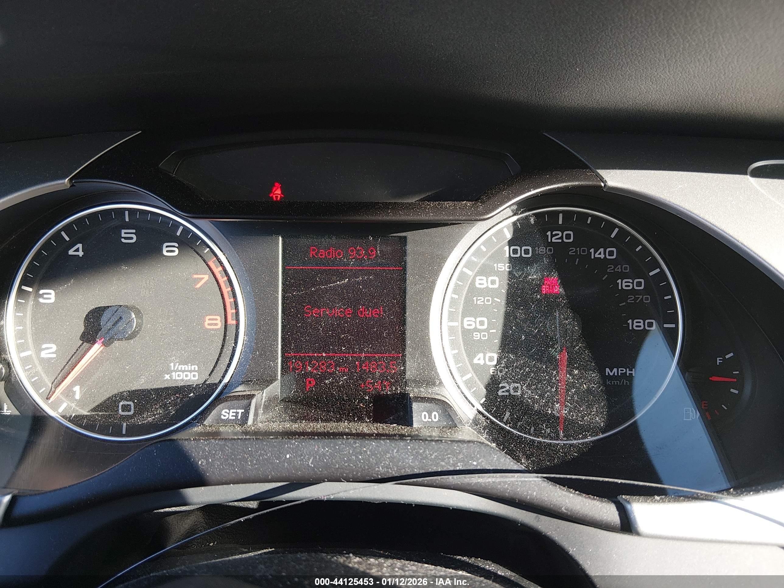 AUDI A4 image 7
