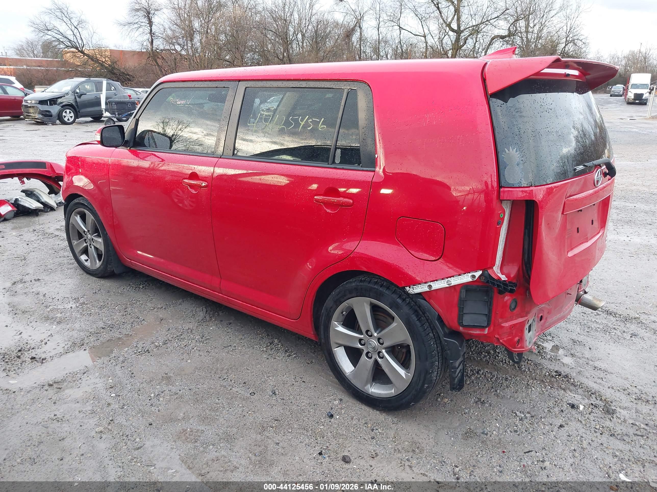 SCION XB image 3