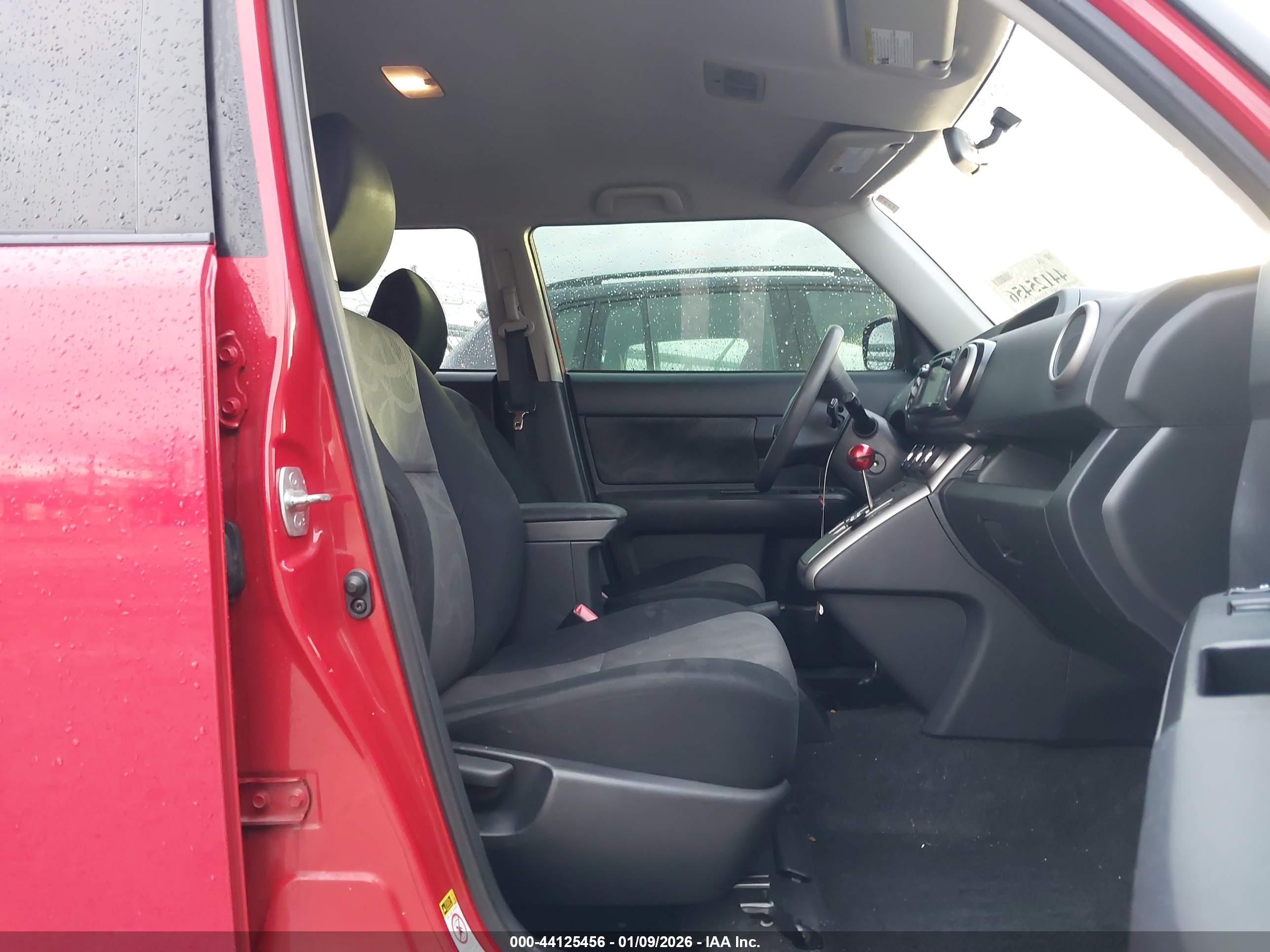 SCION XB image 5