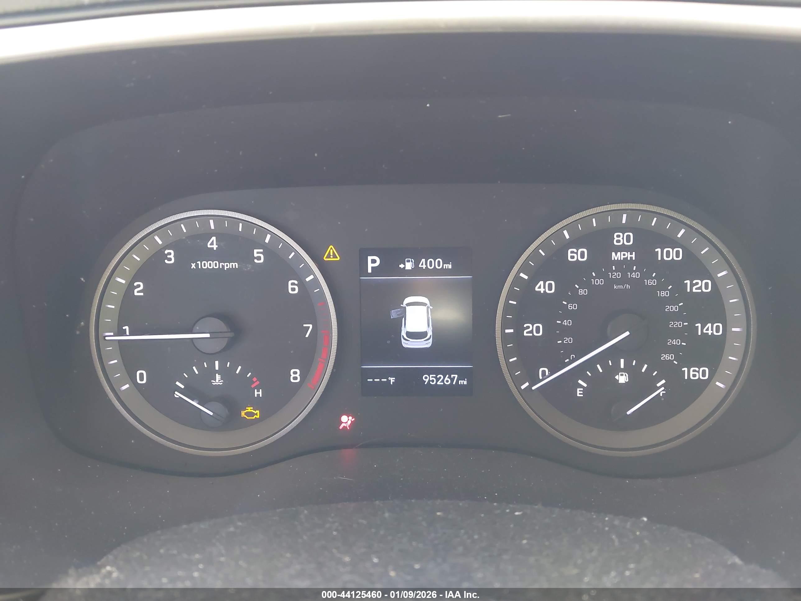 HYUNDAI TUCSON image 7