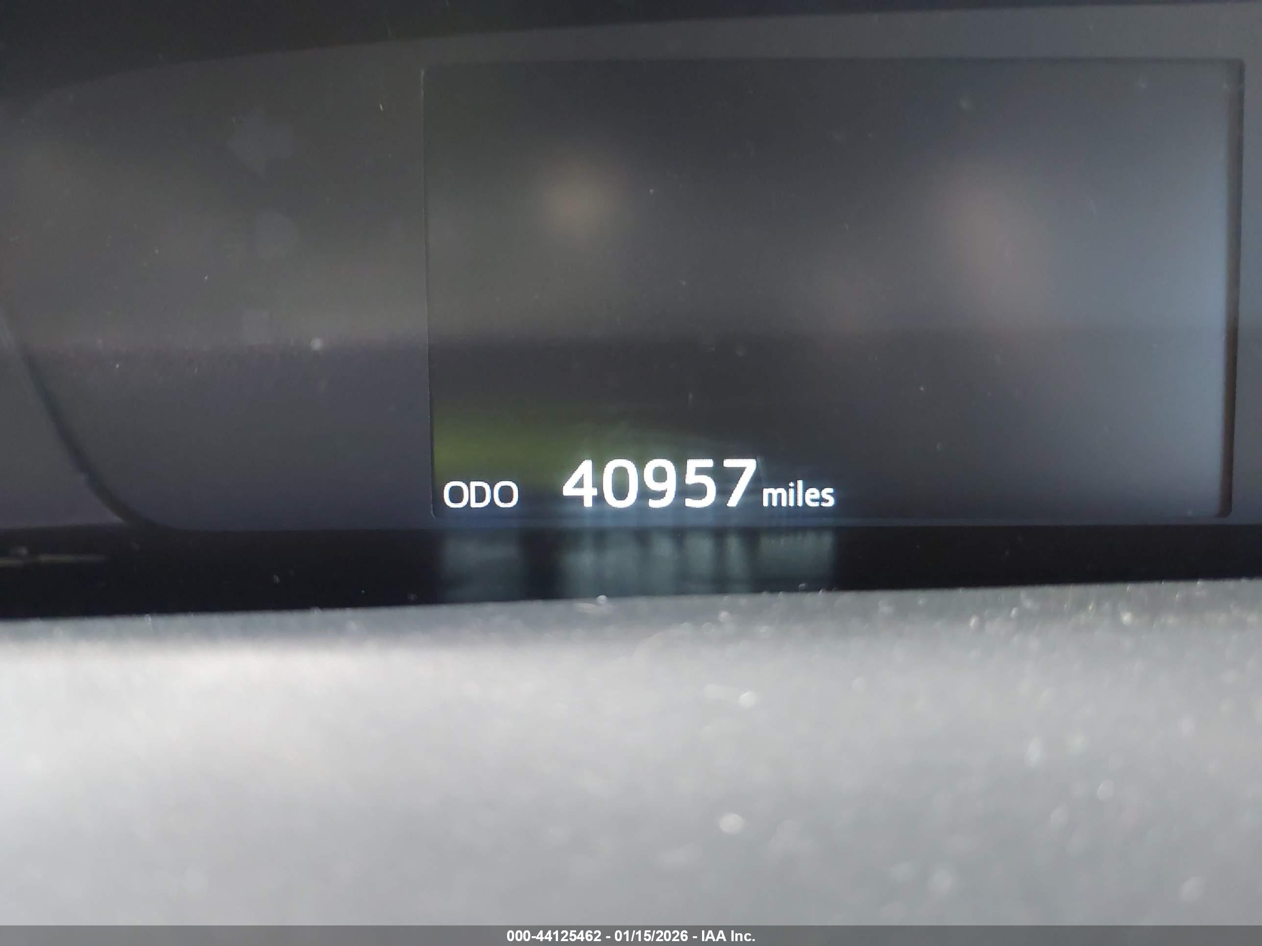 TOYOTA PRIUS image 7