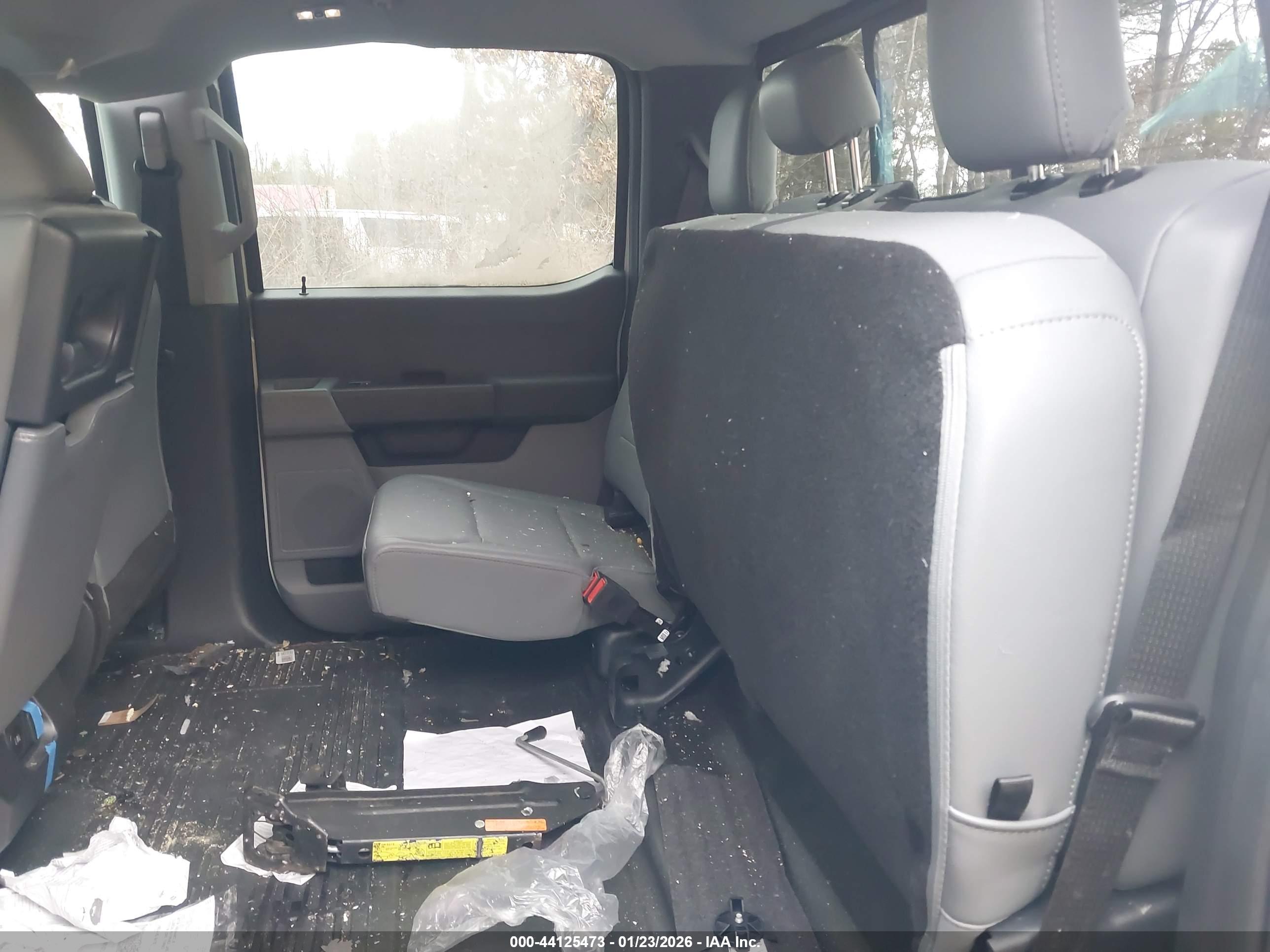 FORD F-350 image 7