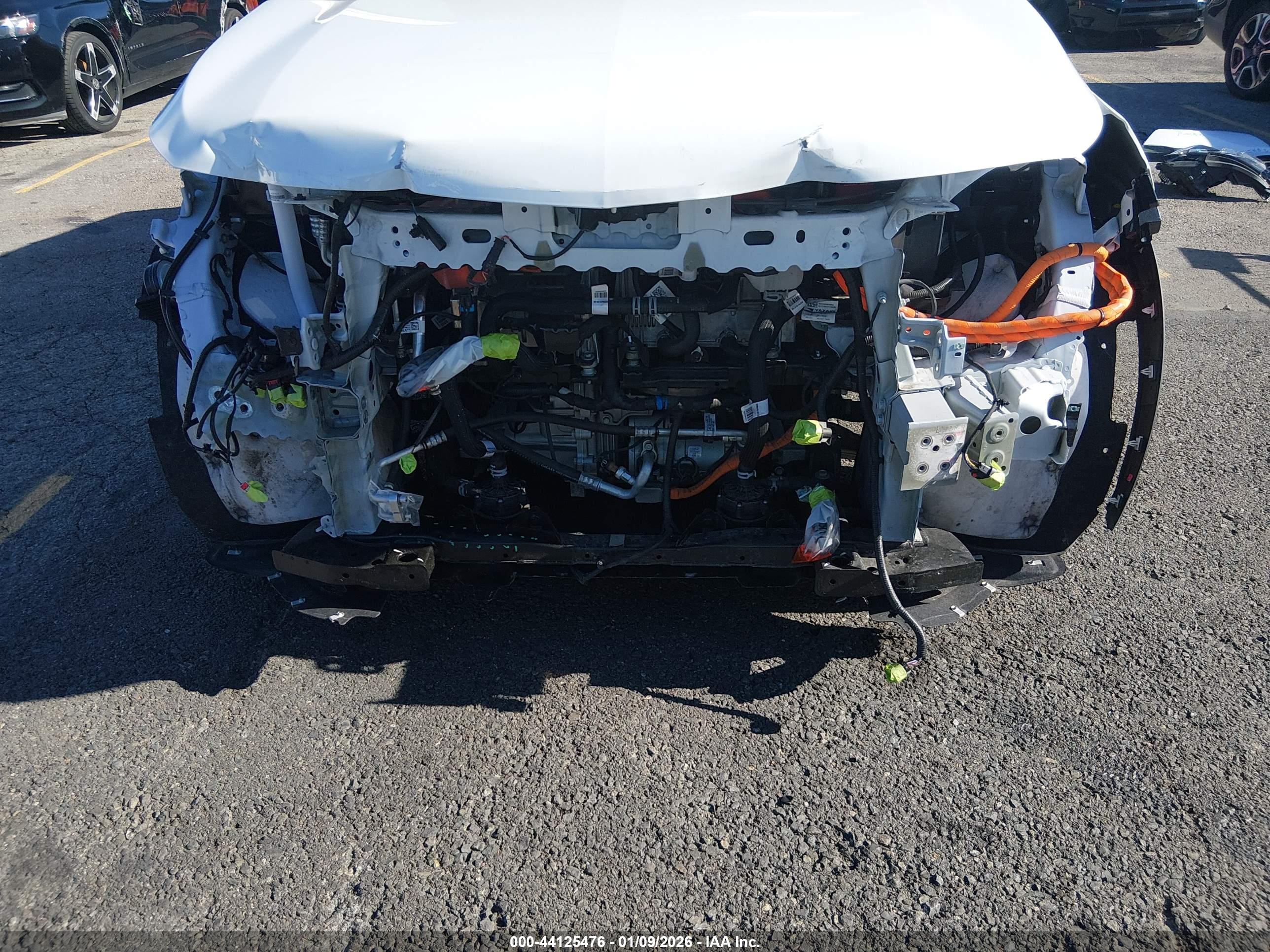 CHEVROLET BOLT image 6