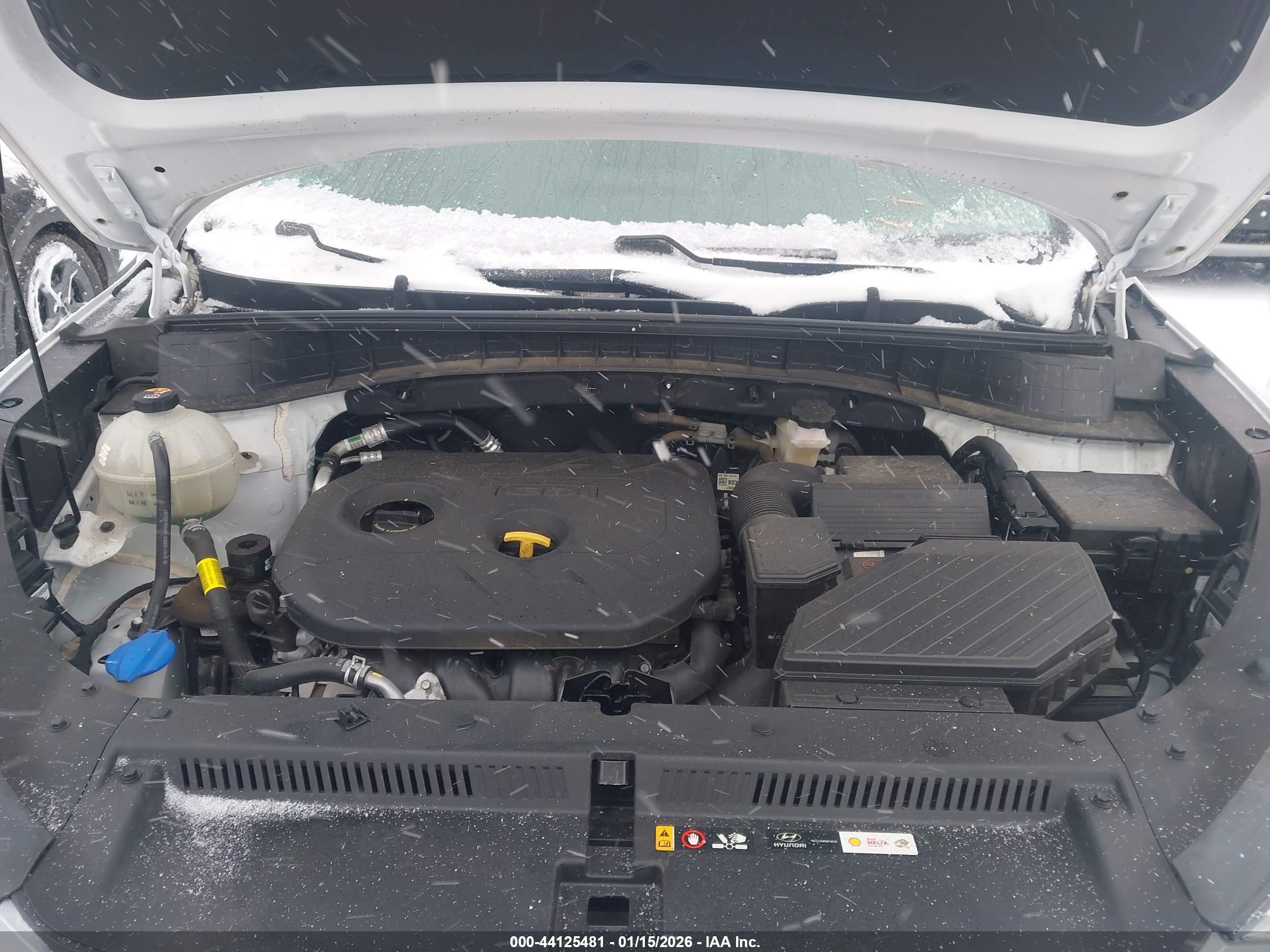 HYUNDAI TUCSON image 10