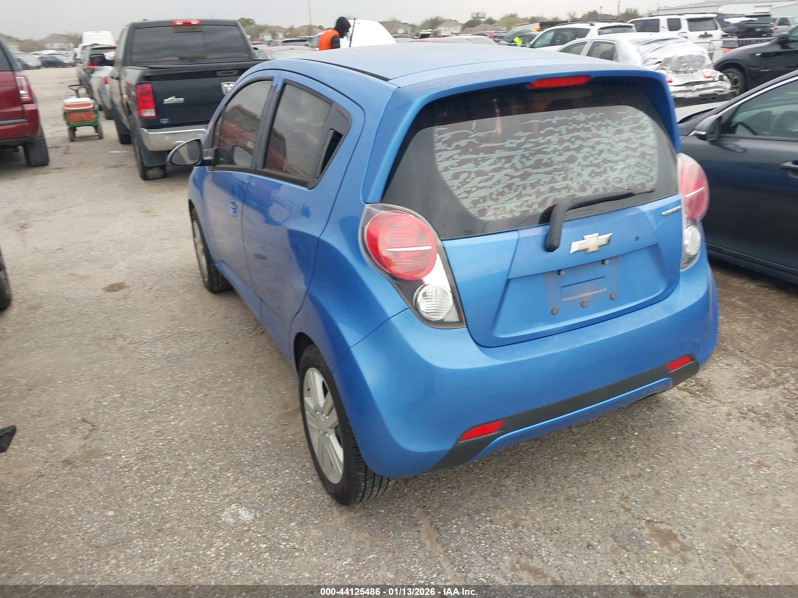 CHEVROLET SPARK image 3