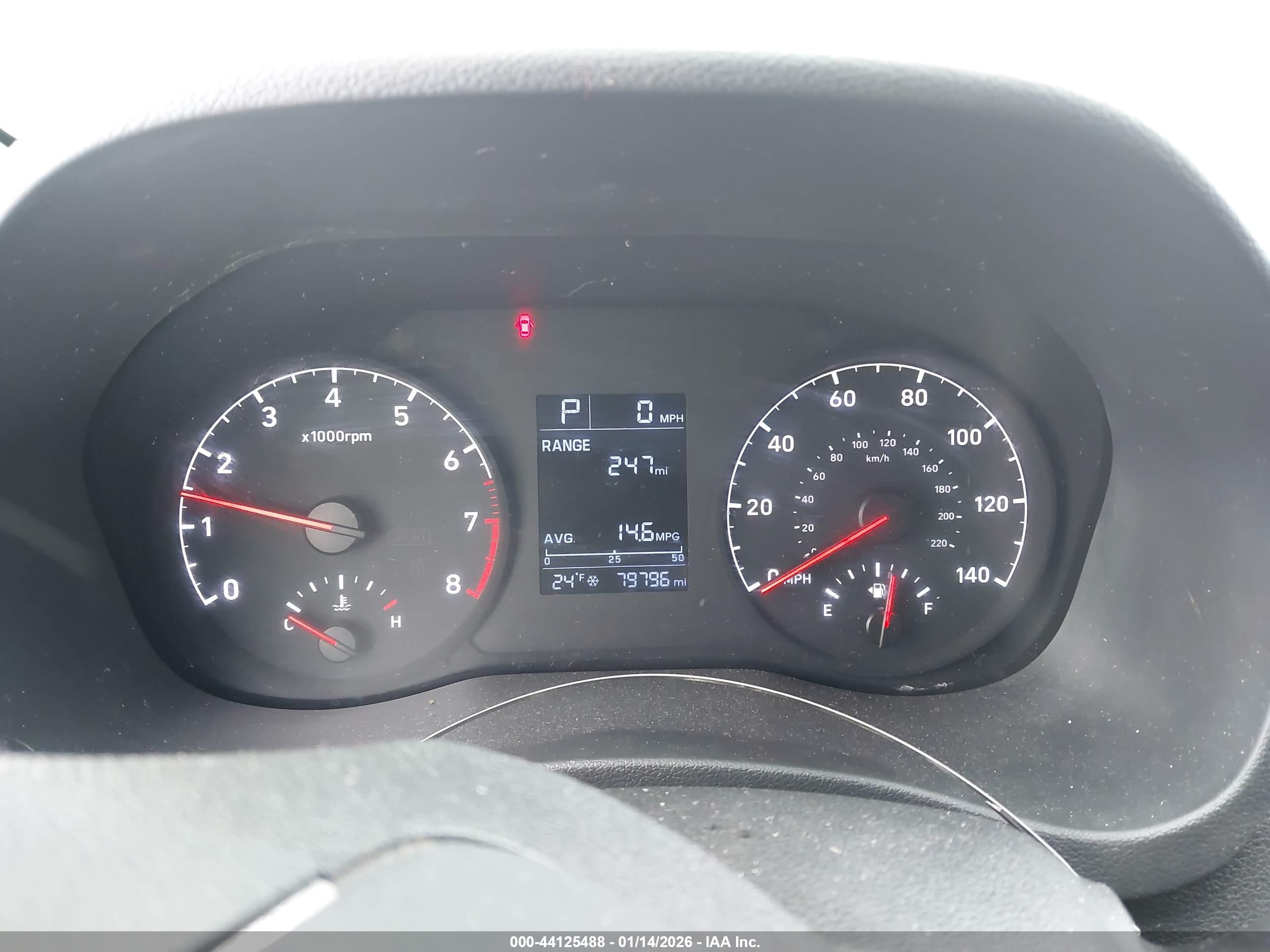 HYUNDAI ACCENT image 7