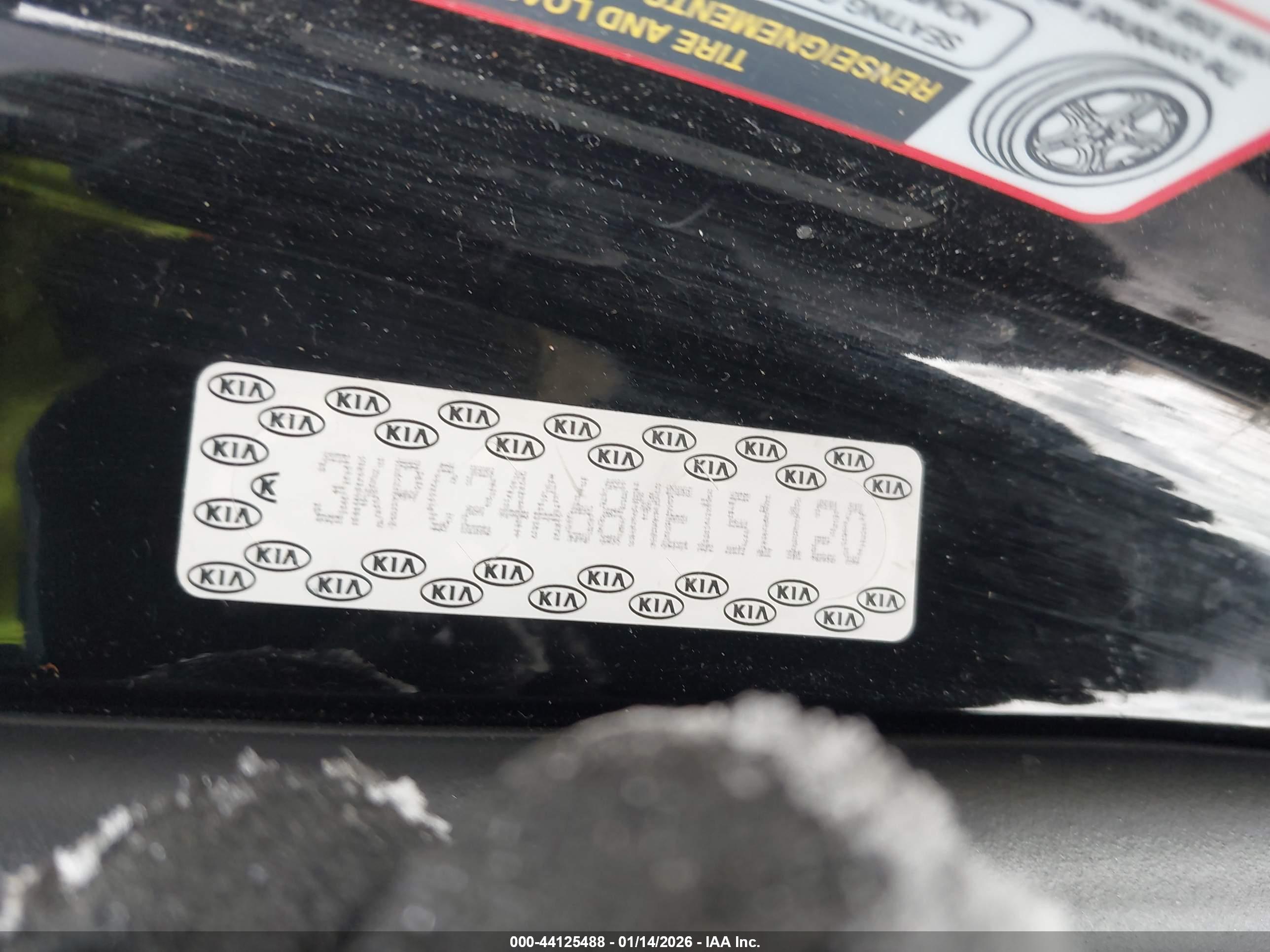 HYUNDAI ACCENT image 9