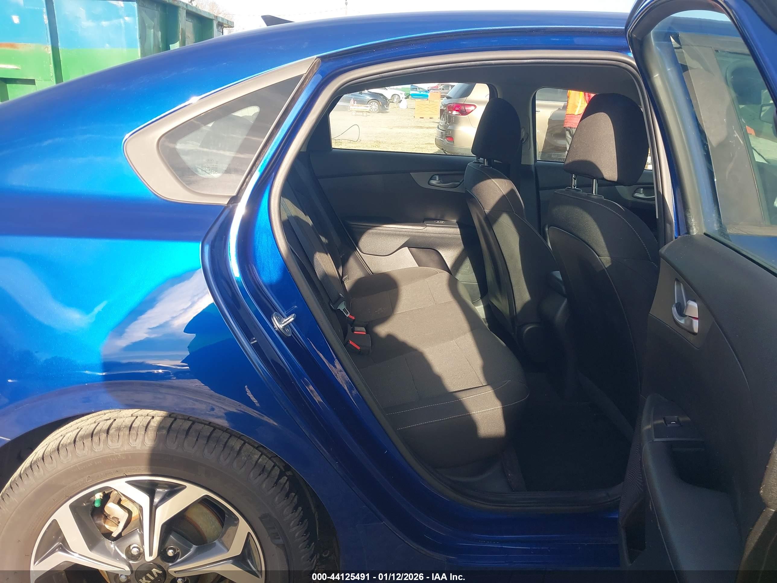 KIA FORTE image 8