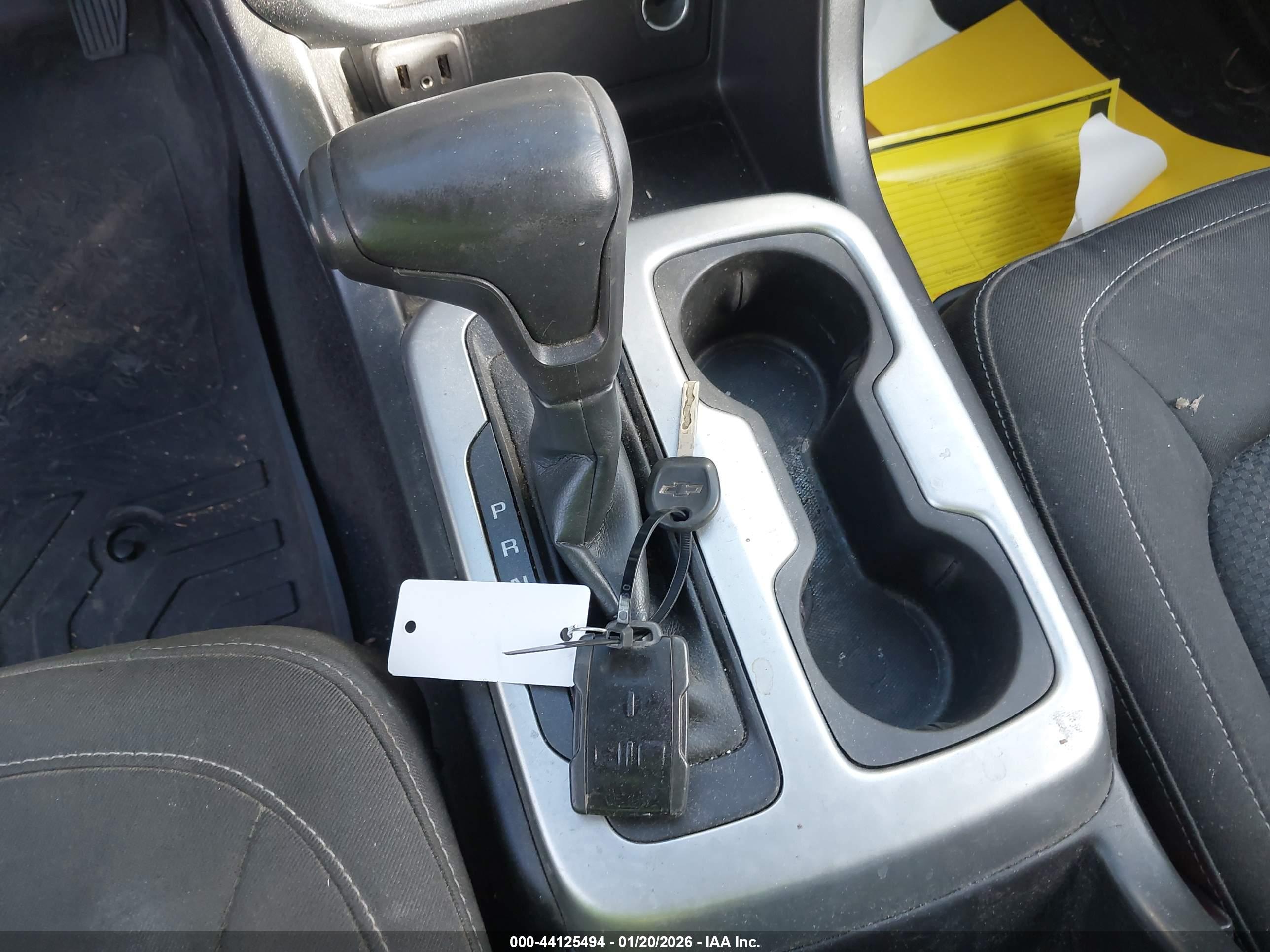 CHEVROLET COLORADO image 11