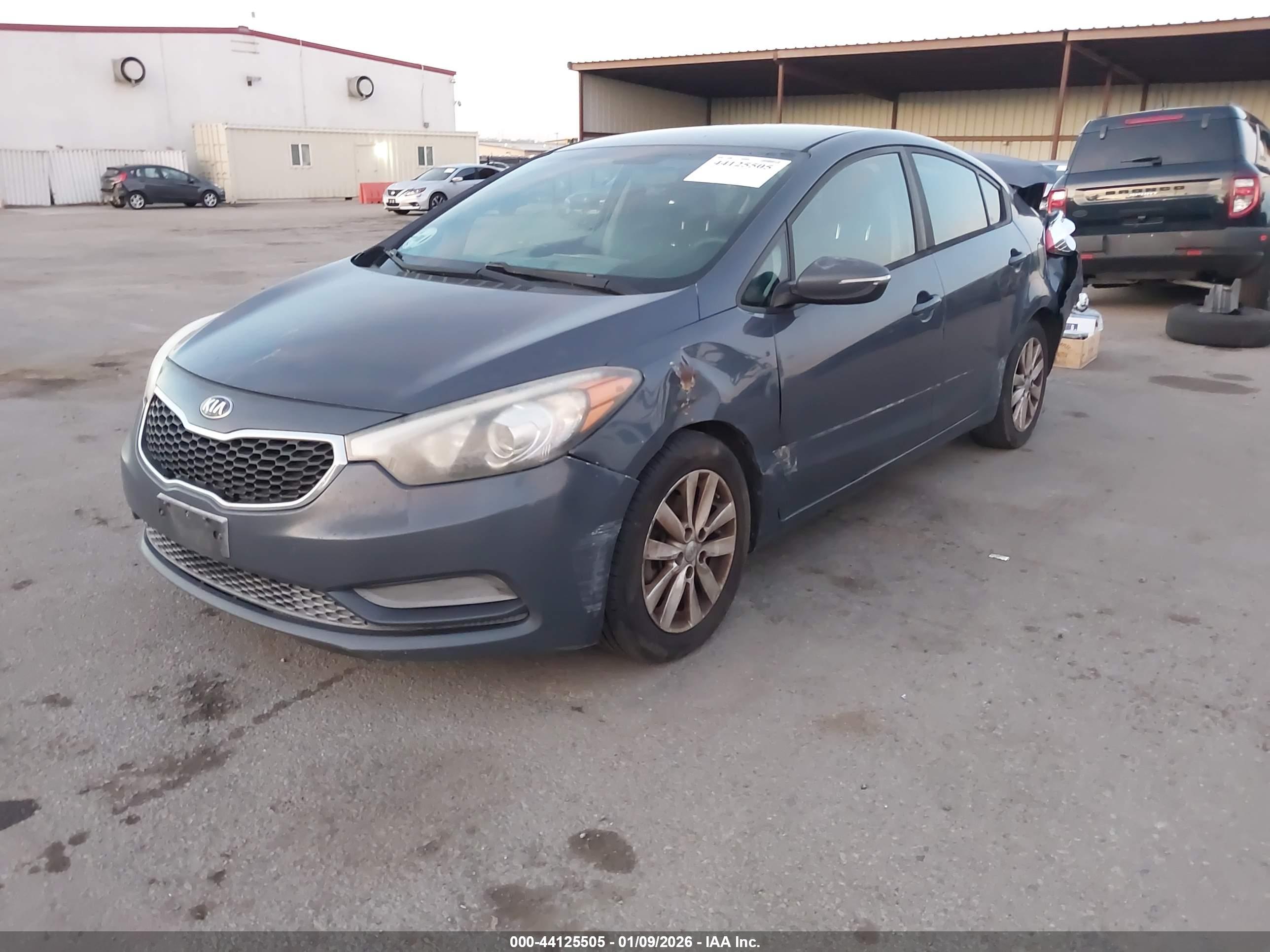 KIA FORTE image 2