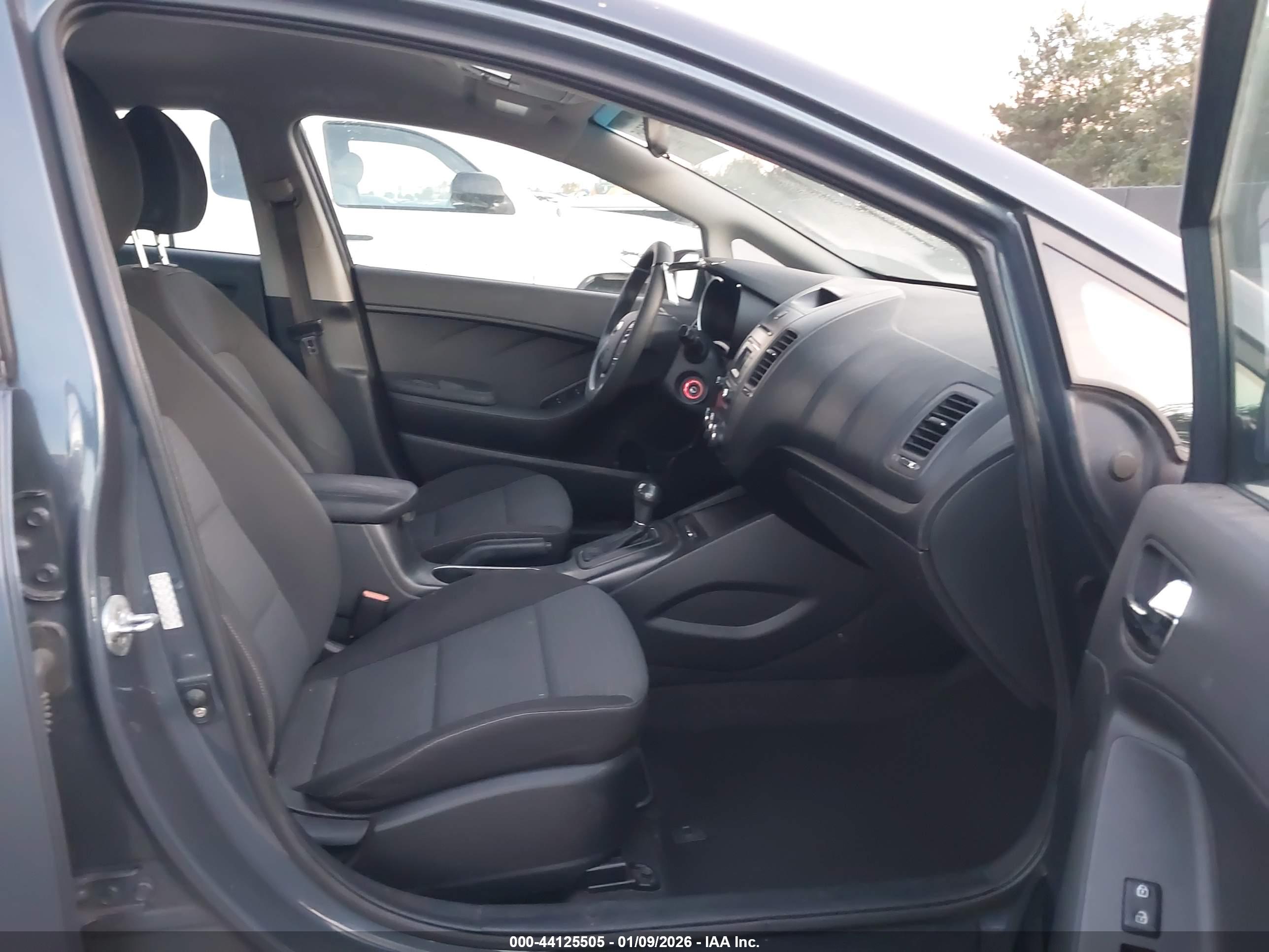 KIA FORTE image 5