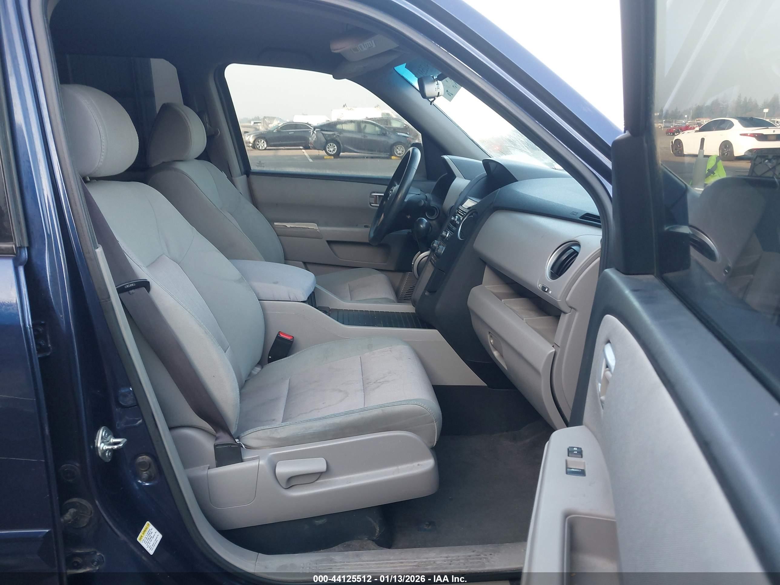 HONDA PILOT image 5