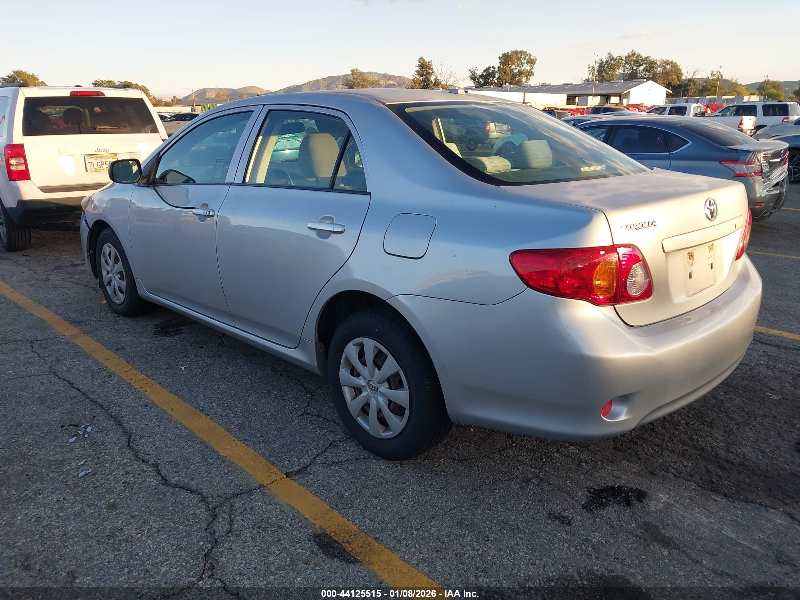 TOYOTA COROLLA image 3