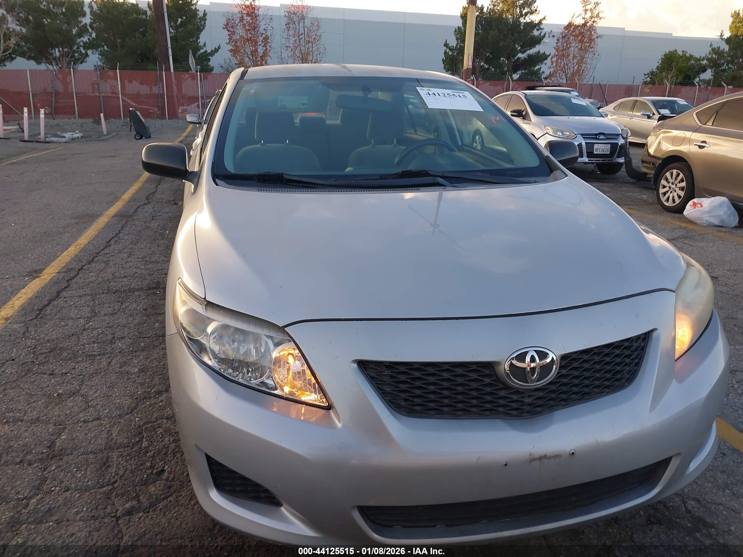 TOYOTA COROLLA image 6