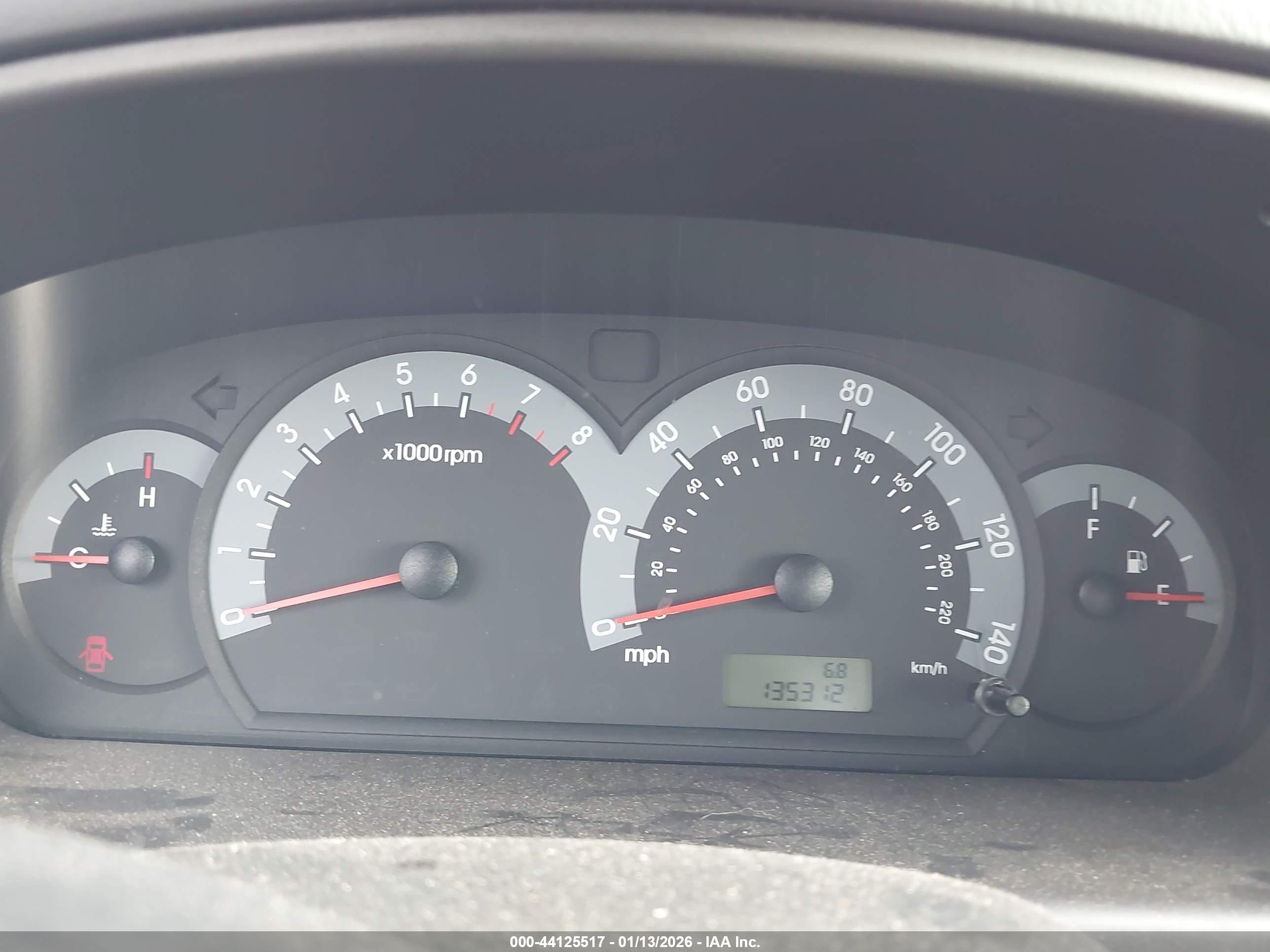 HYUNDAI ELANTRA image 7