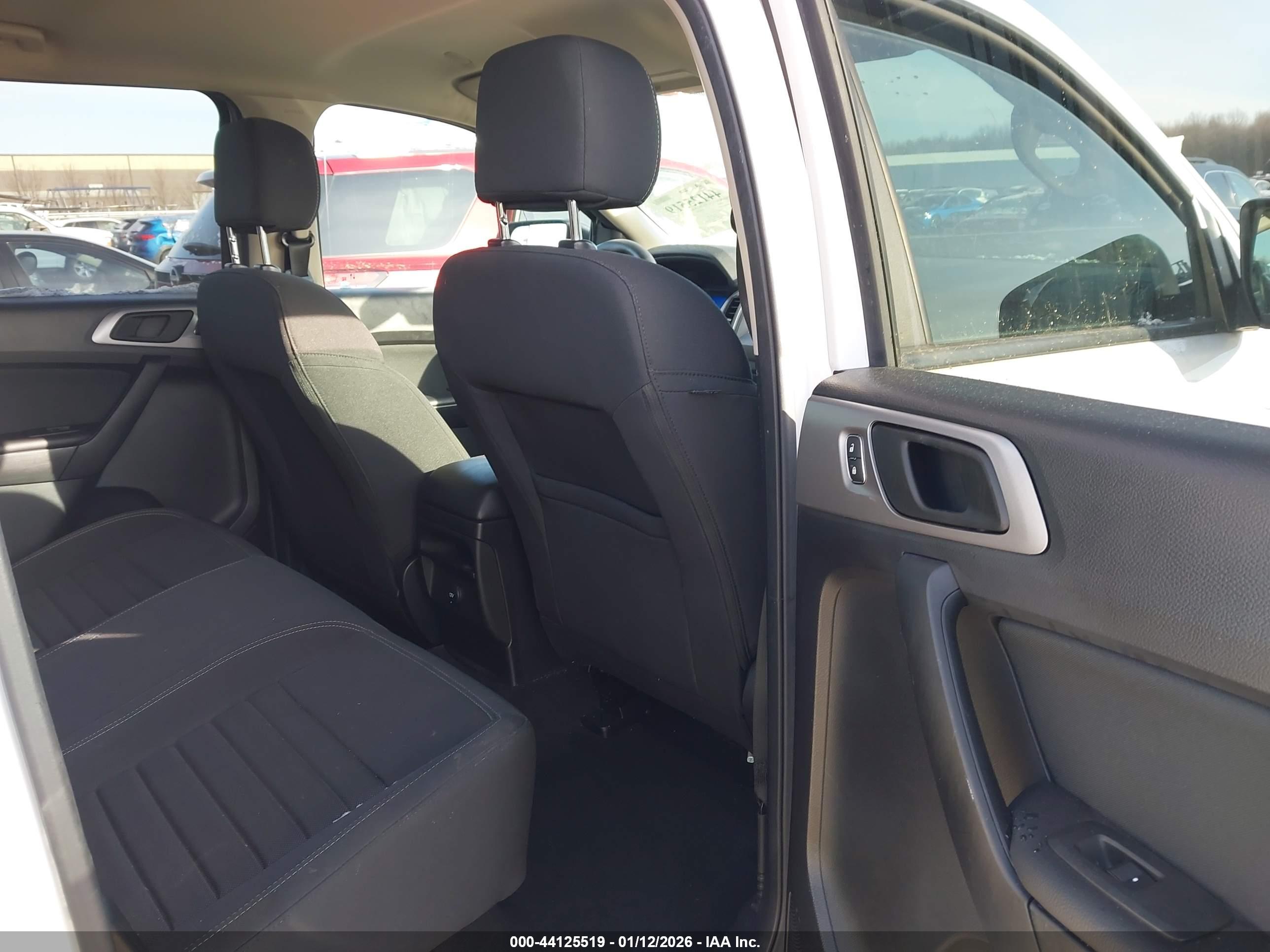FORD RANGER image 8