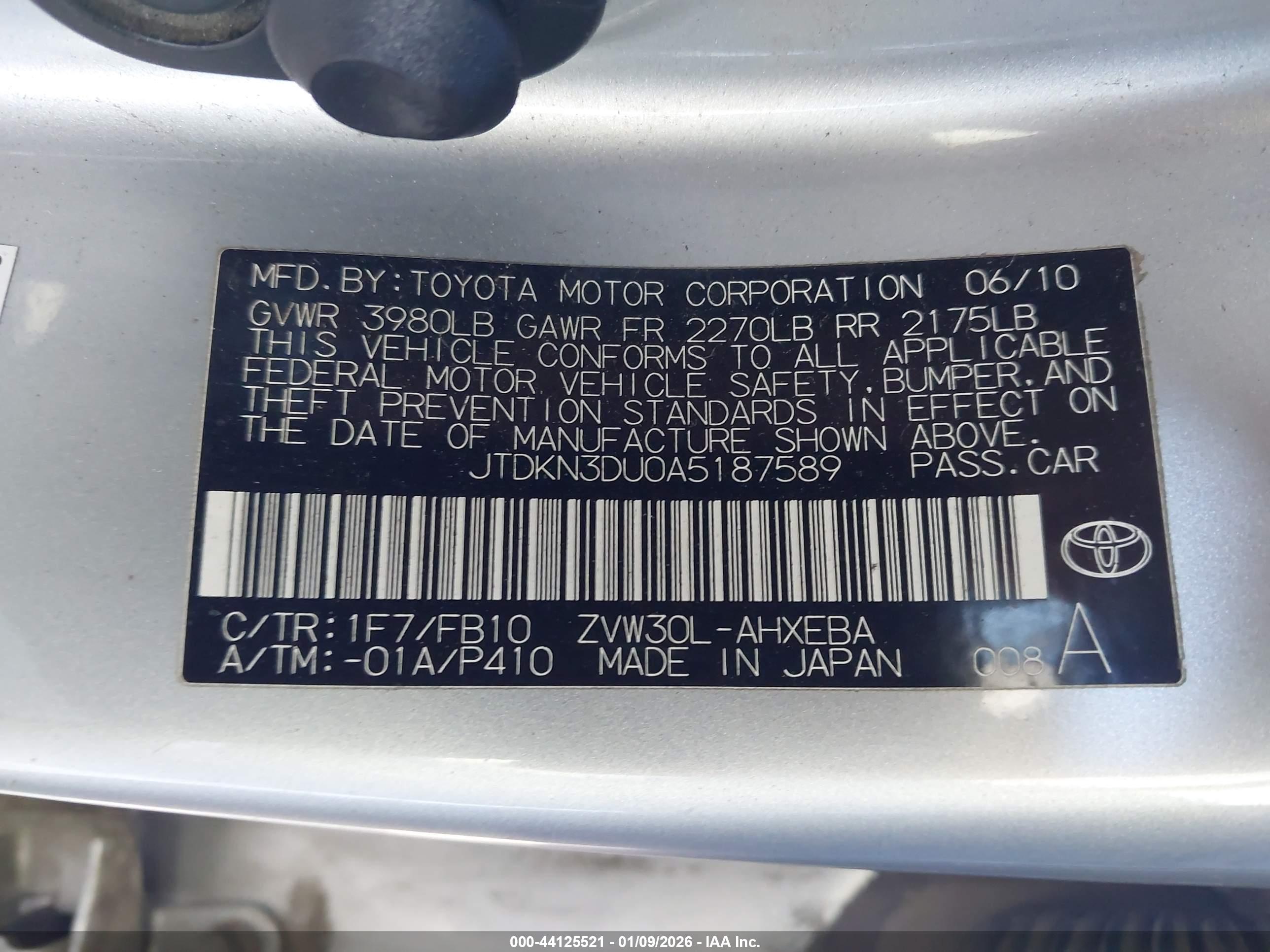 TOYOTA PRIUS image 9