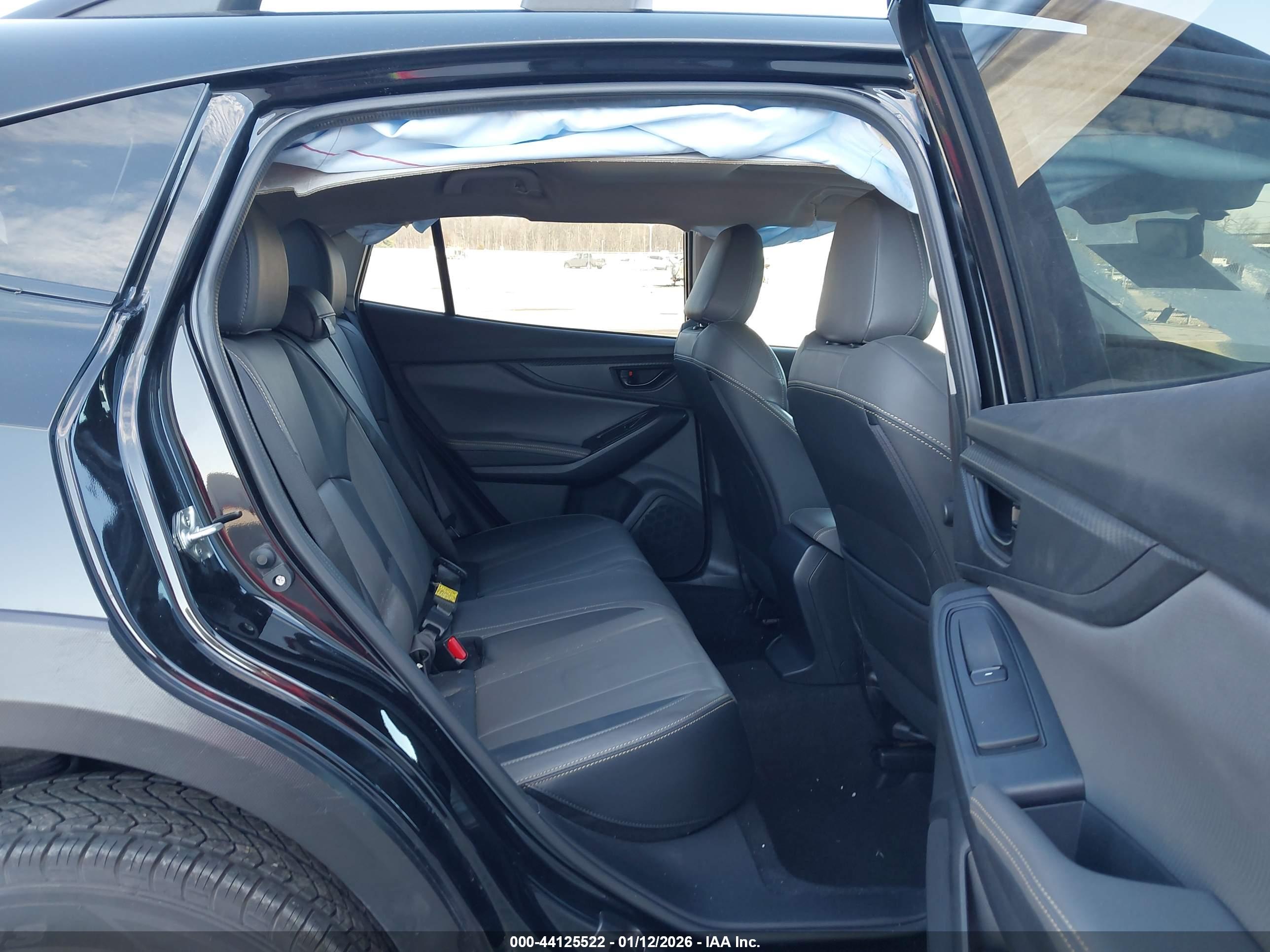 SUBARU CROSSTREK image 8