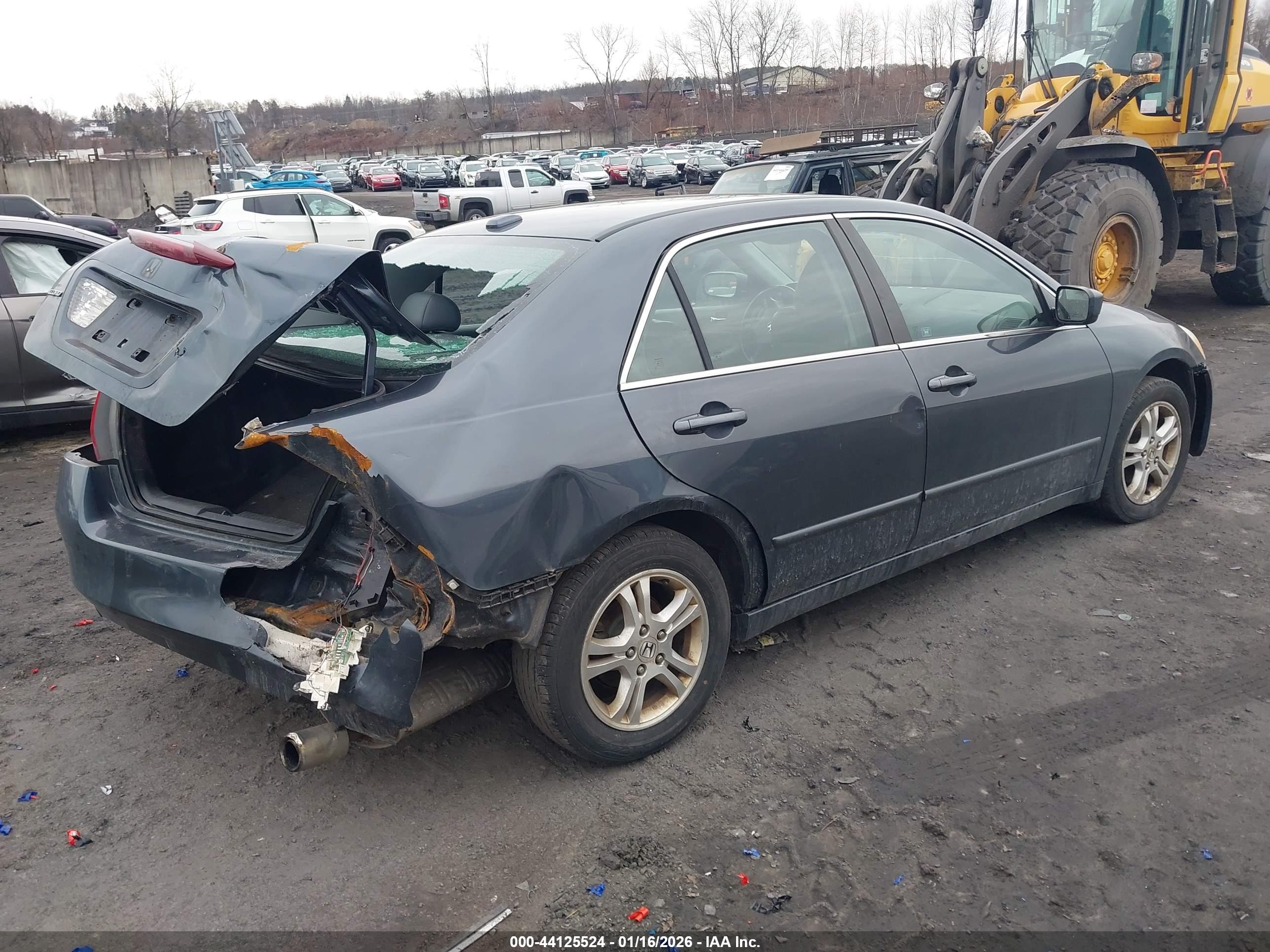 HONDA ACCORD image 4