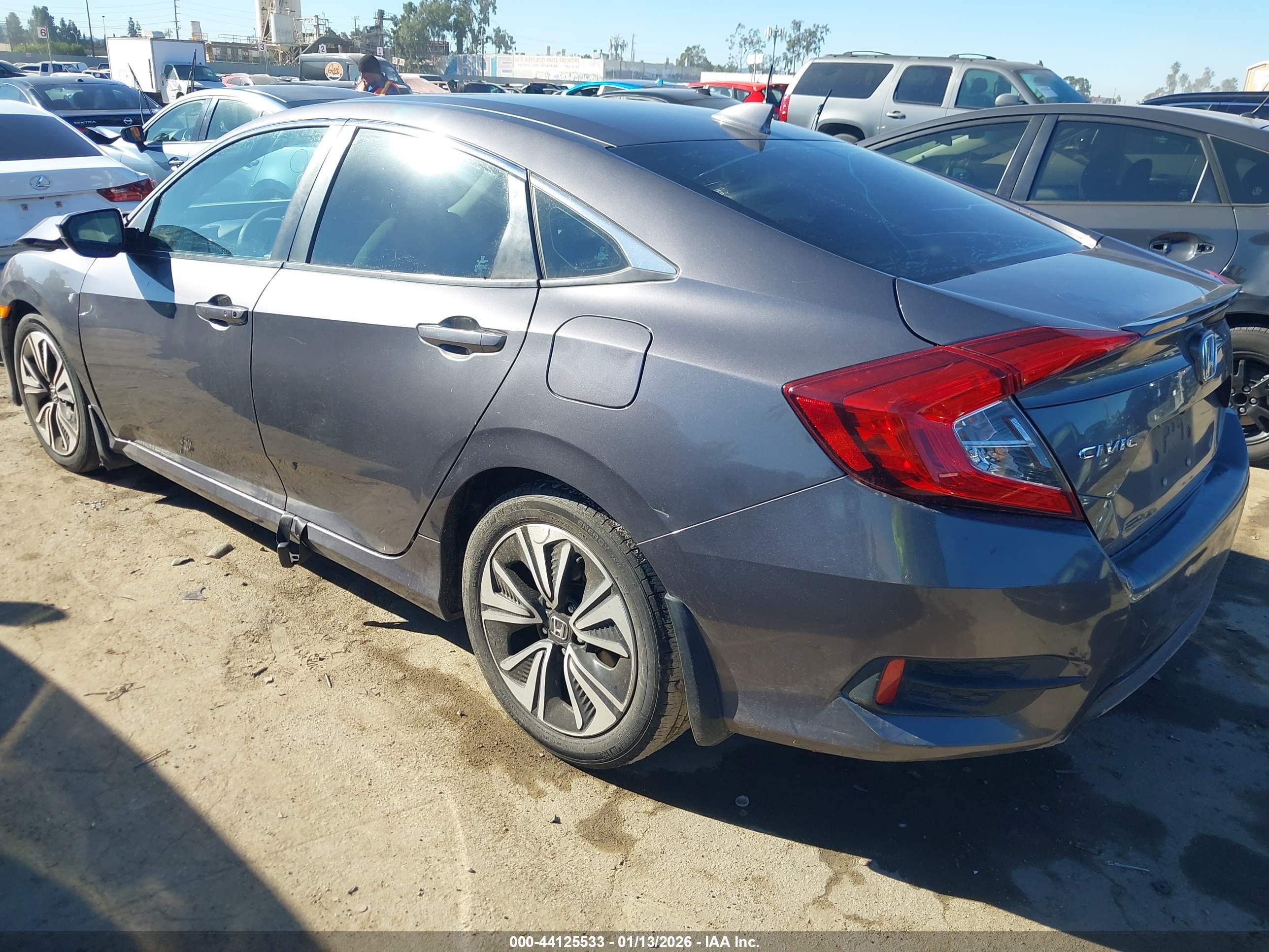 HONDA CIVIC image 3