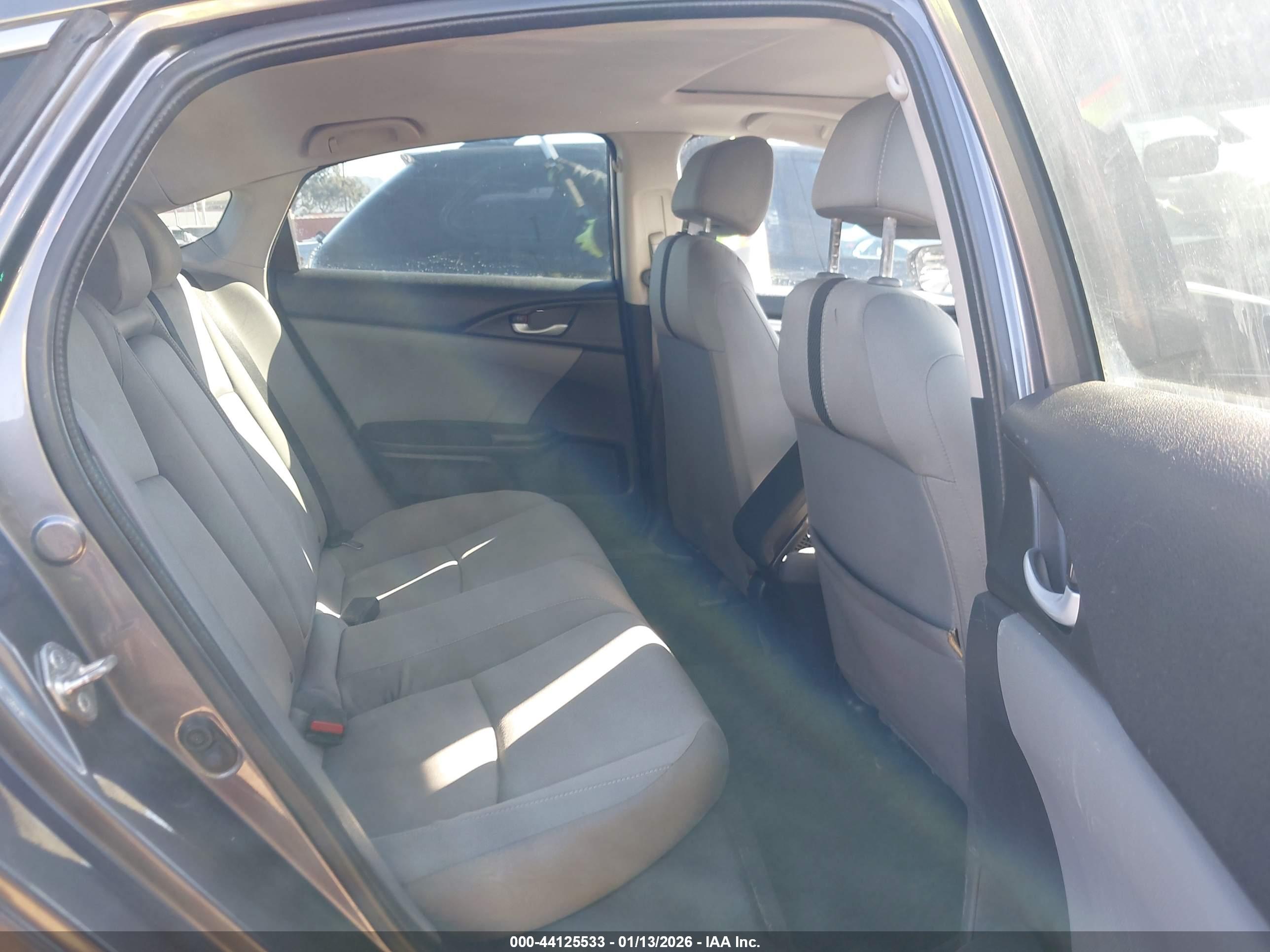 HONDA CIVIC image 8