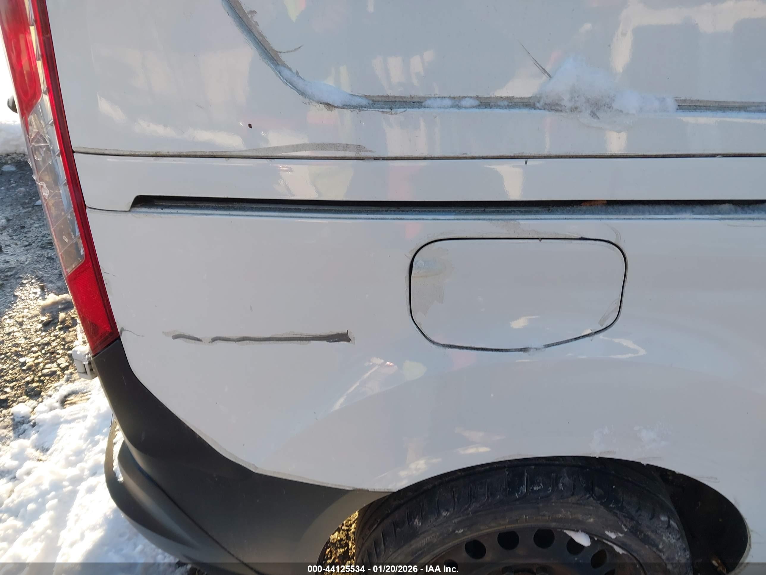 FORD TRANSIT image 6