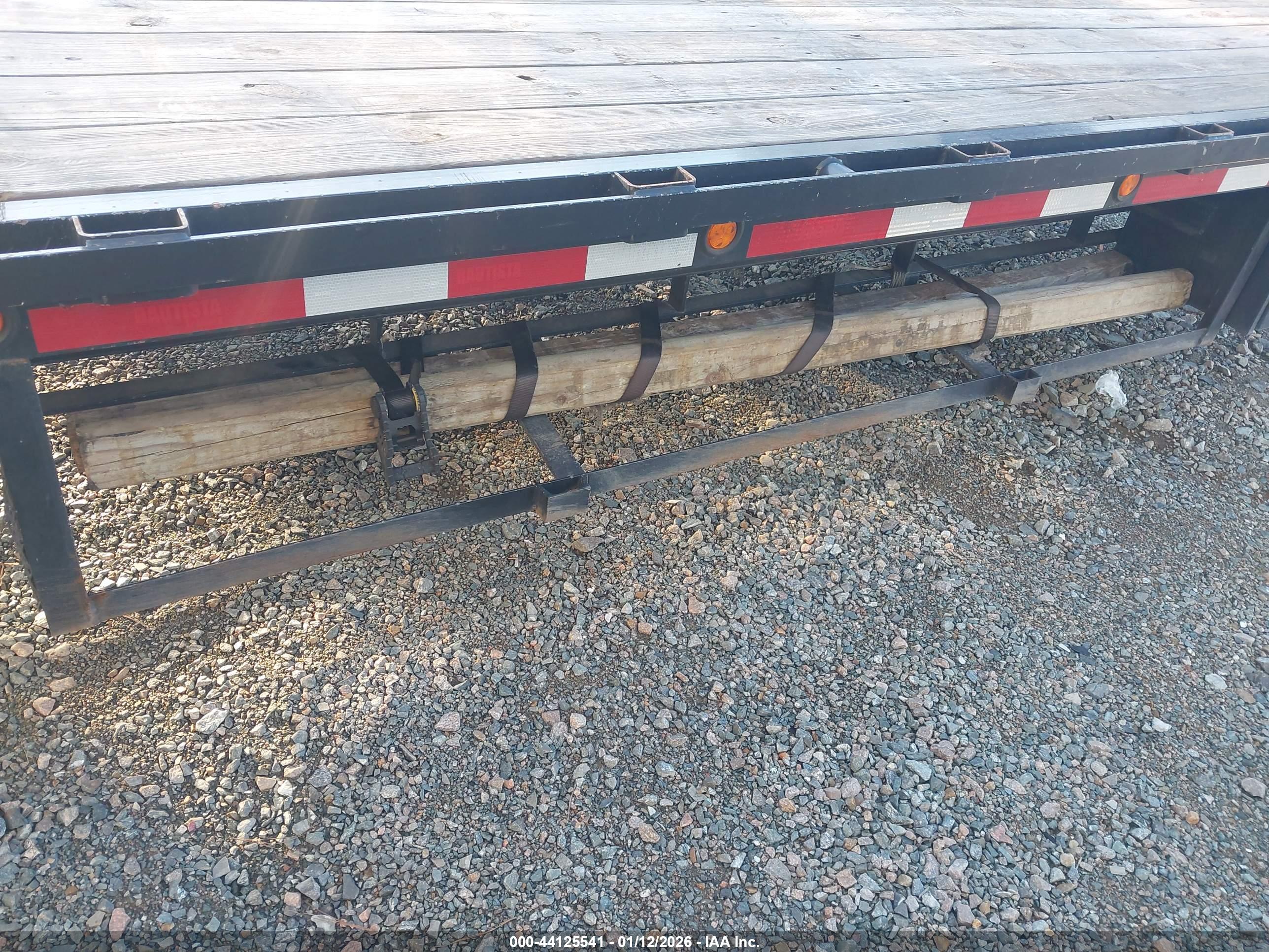 TRAILER BAUTISTA image 7