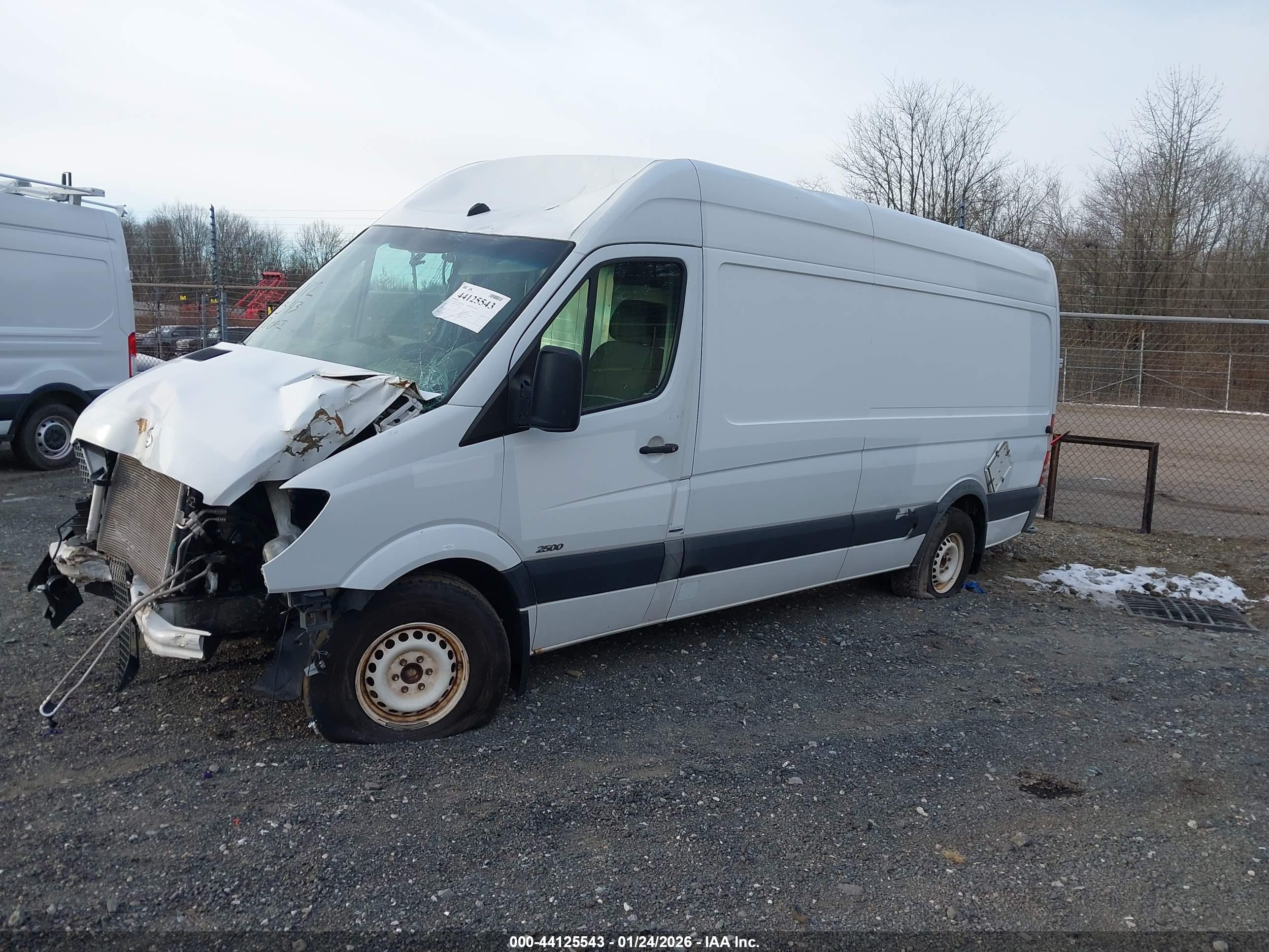MERCEDES-BENZ SPRINTER image 2