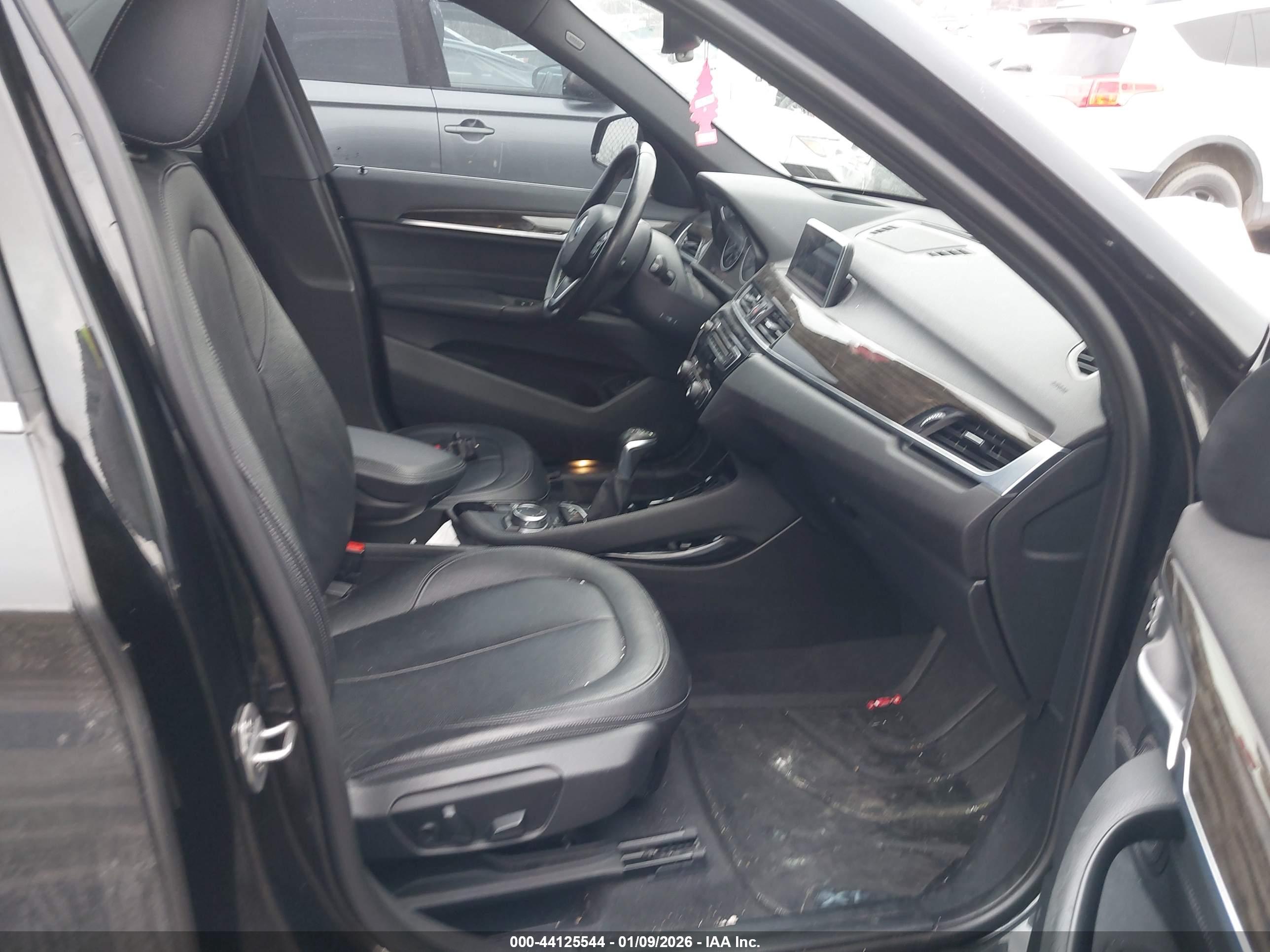 BMW X1 image 5