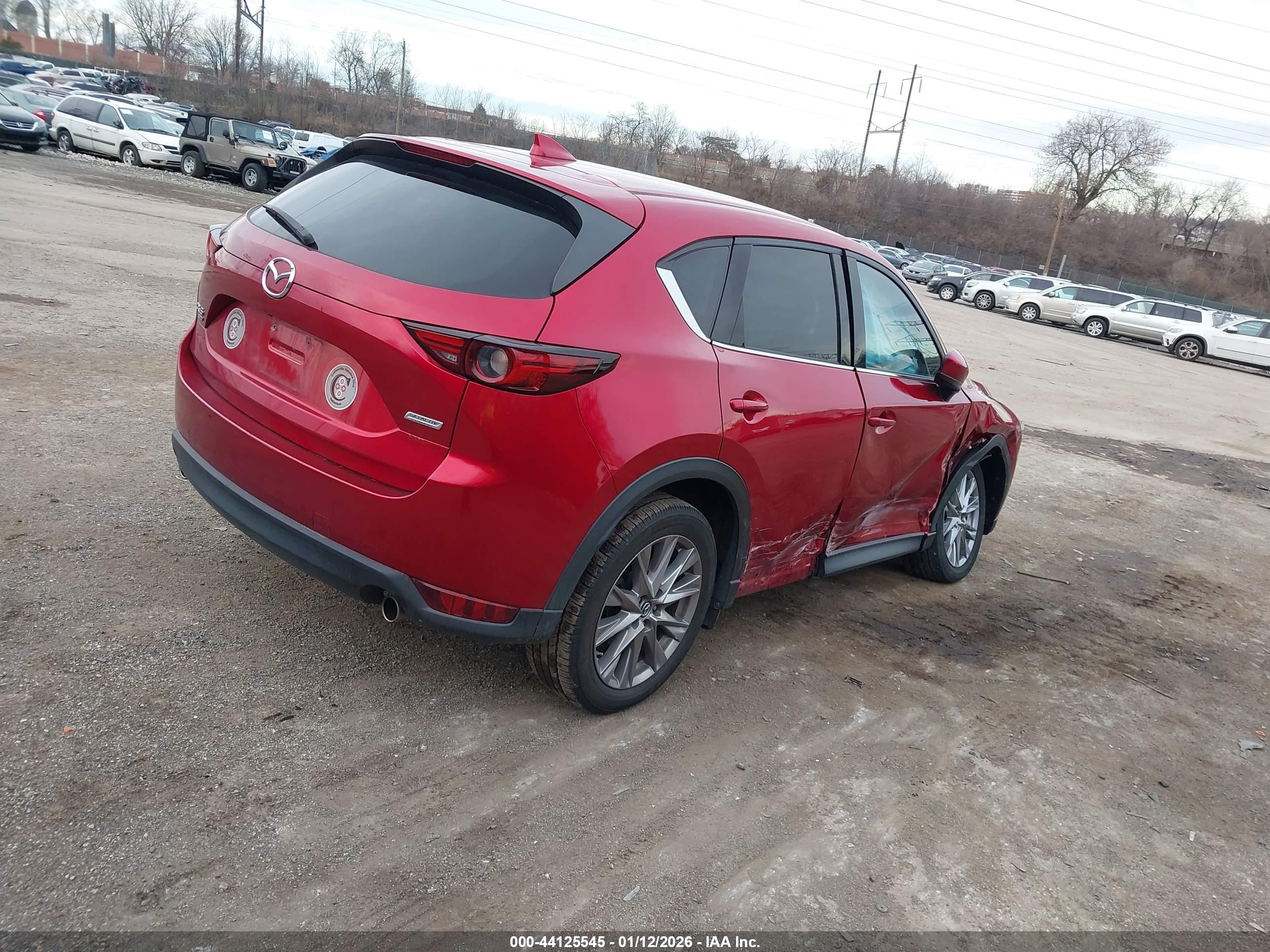 MAZDA CX-5 image 4