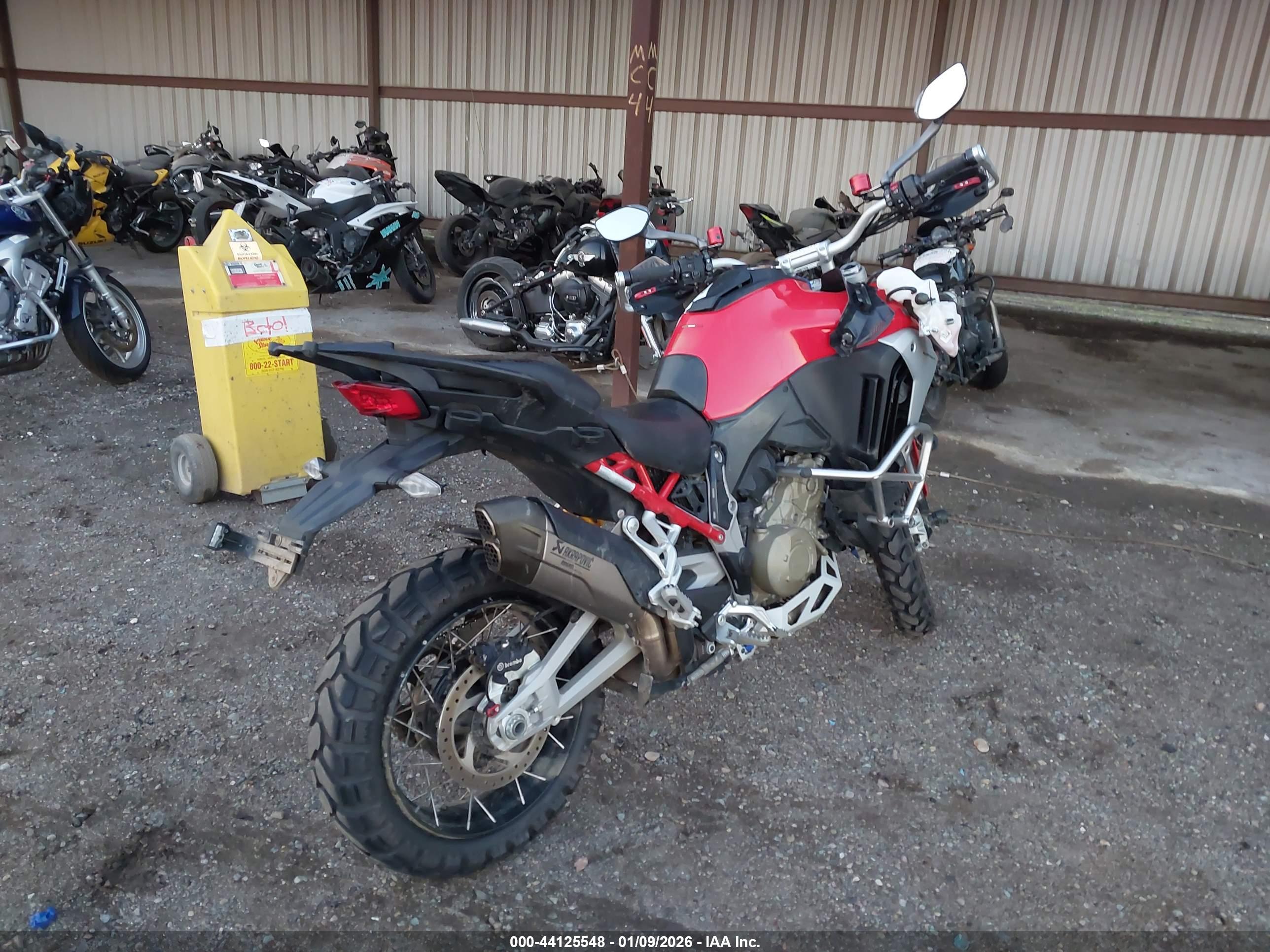 DUCATI MULTISTRADA image 4