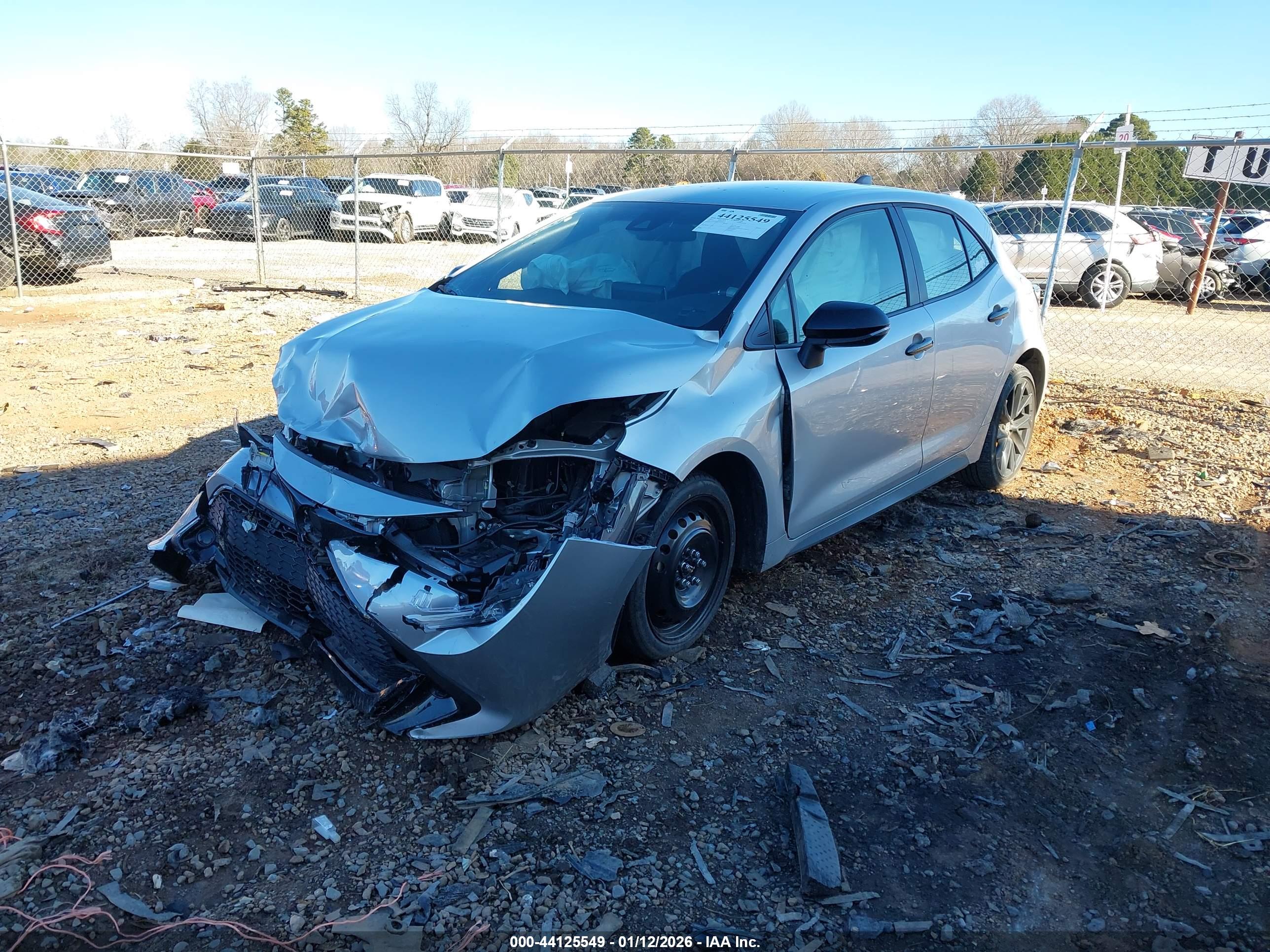 TOYOTA COROLLA image 2