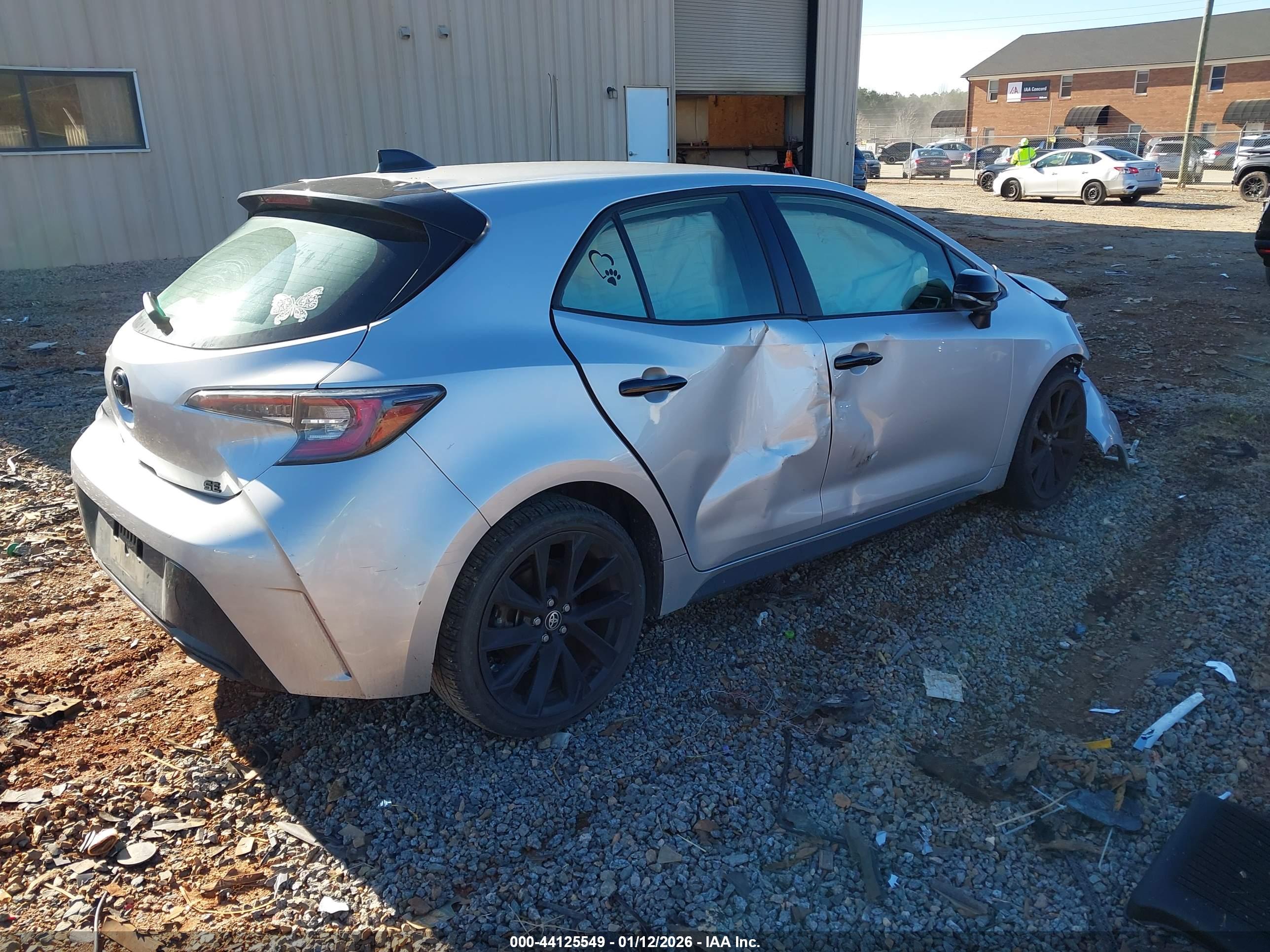 TOYOTA COROLLA image 4