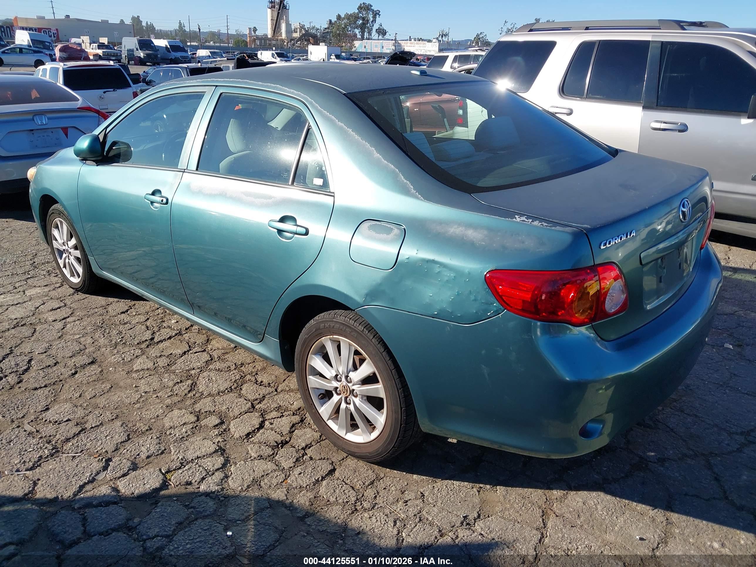 TOYOTA COROLLA image 3
