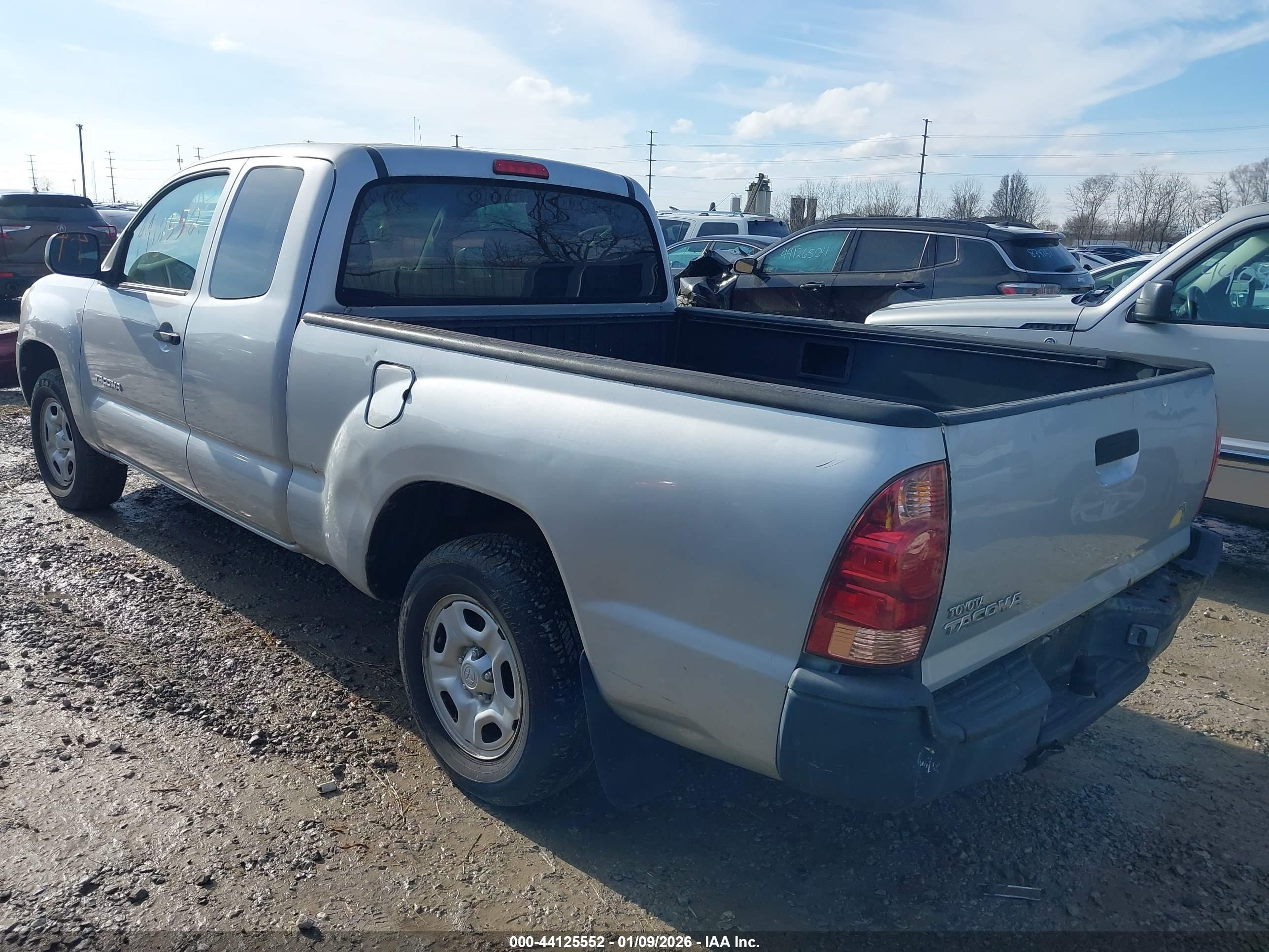 TOYOTA TACOMA image 3