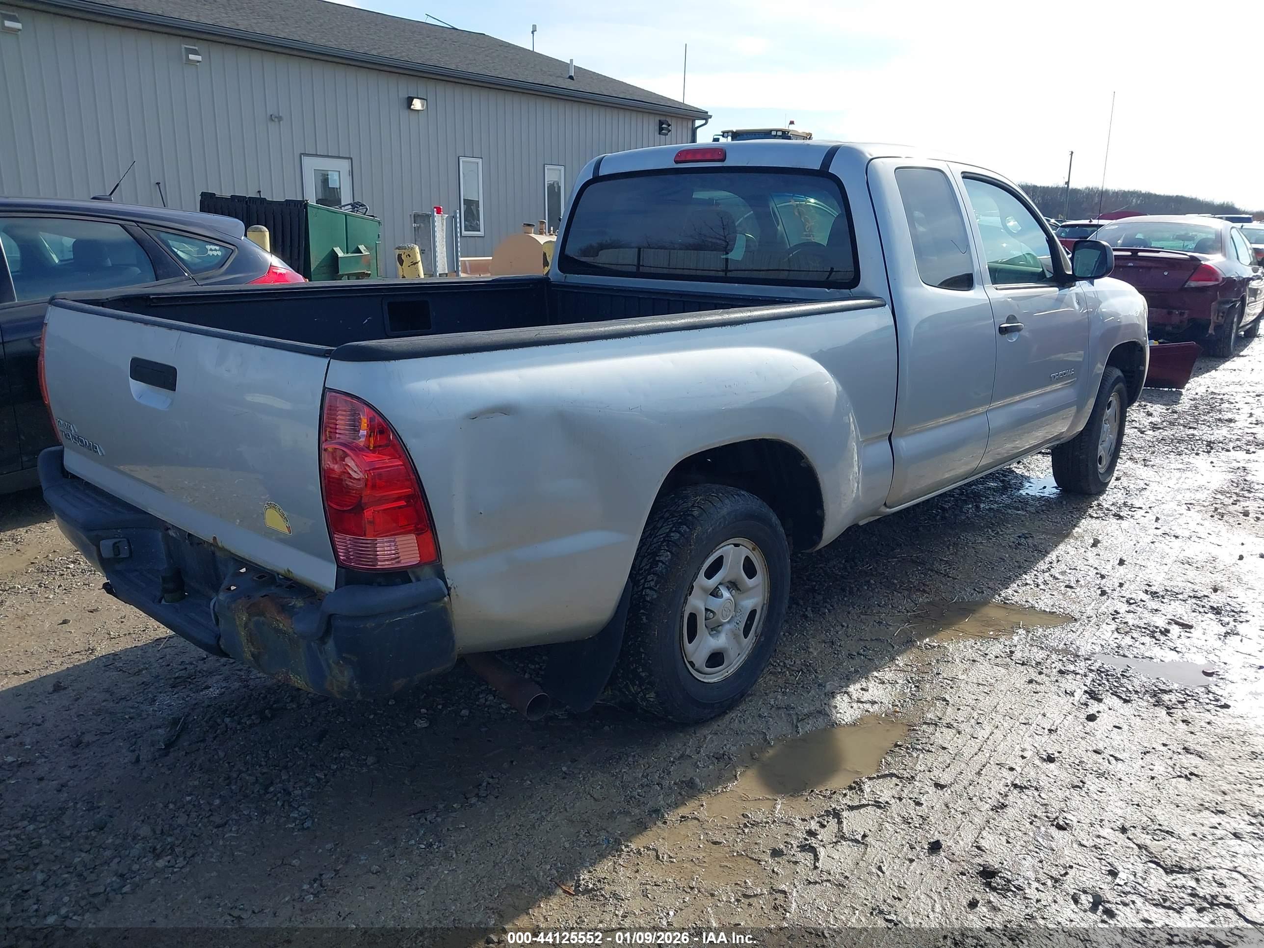 TOYOTA TACOMA image 4