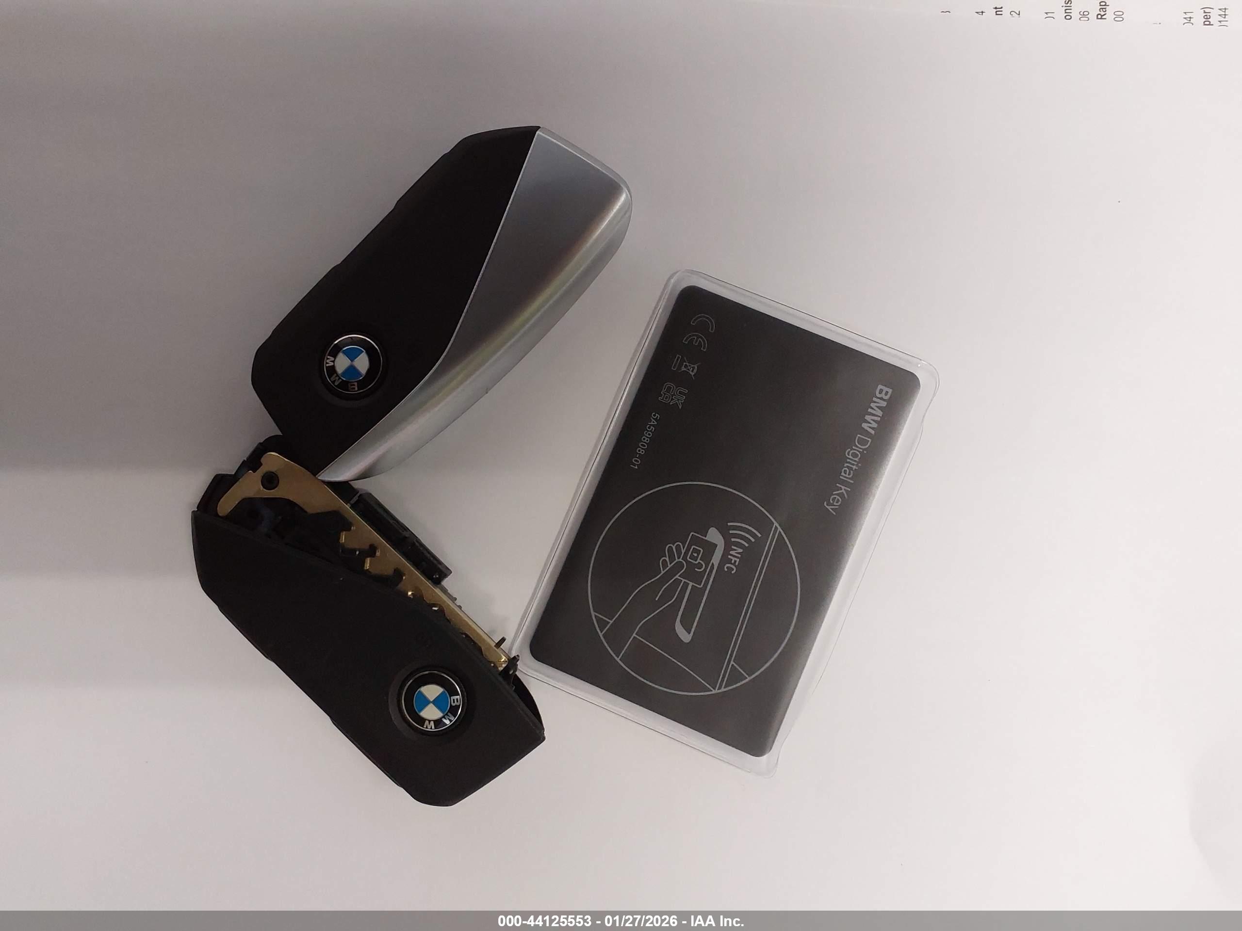 BMW X6 image 11