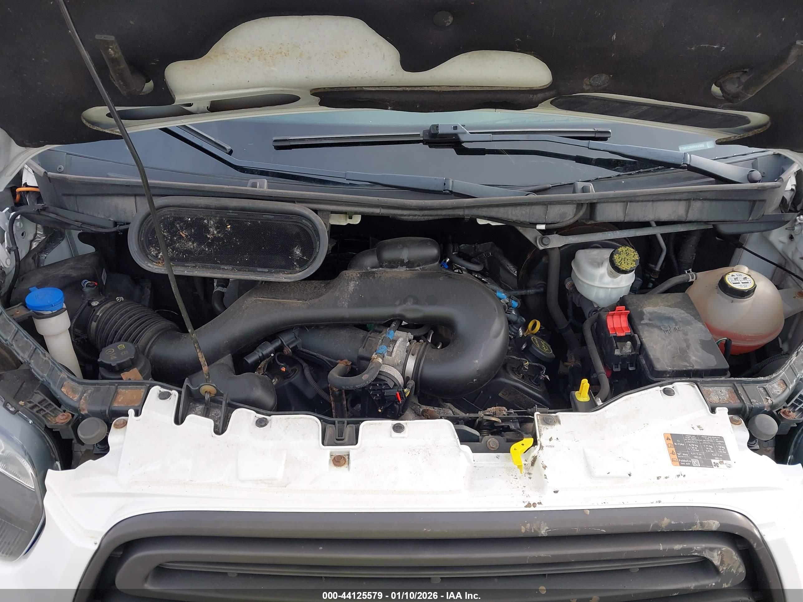FORD TRANSIT-250 image 10