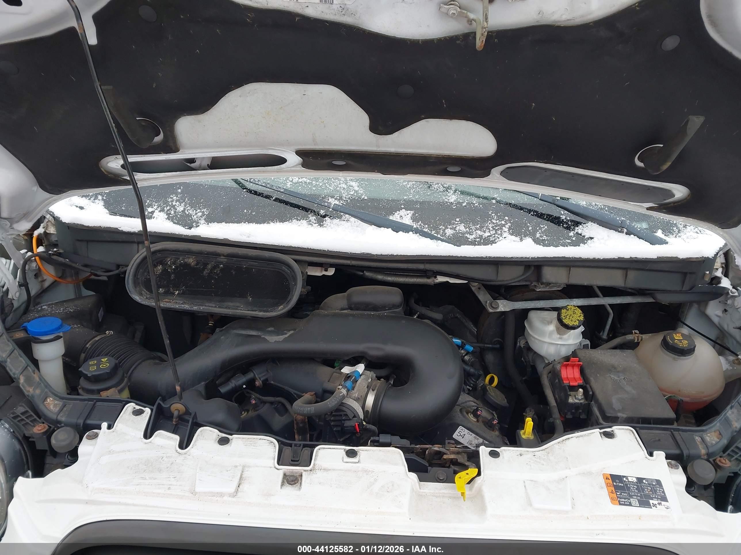 FORD TRANSIT-250 image 10