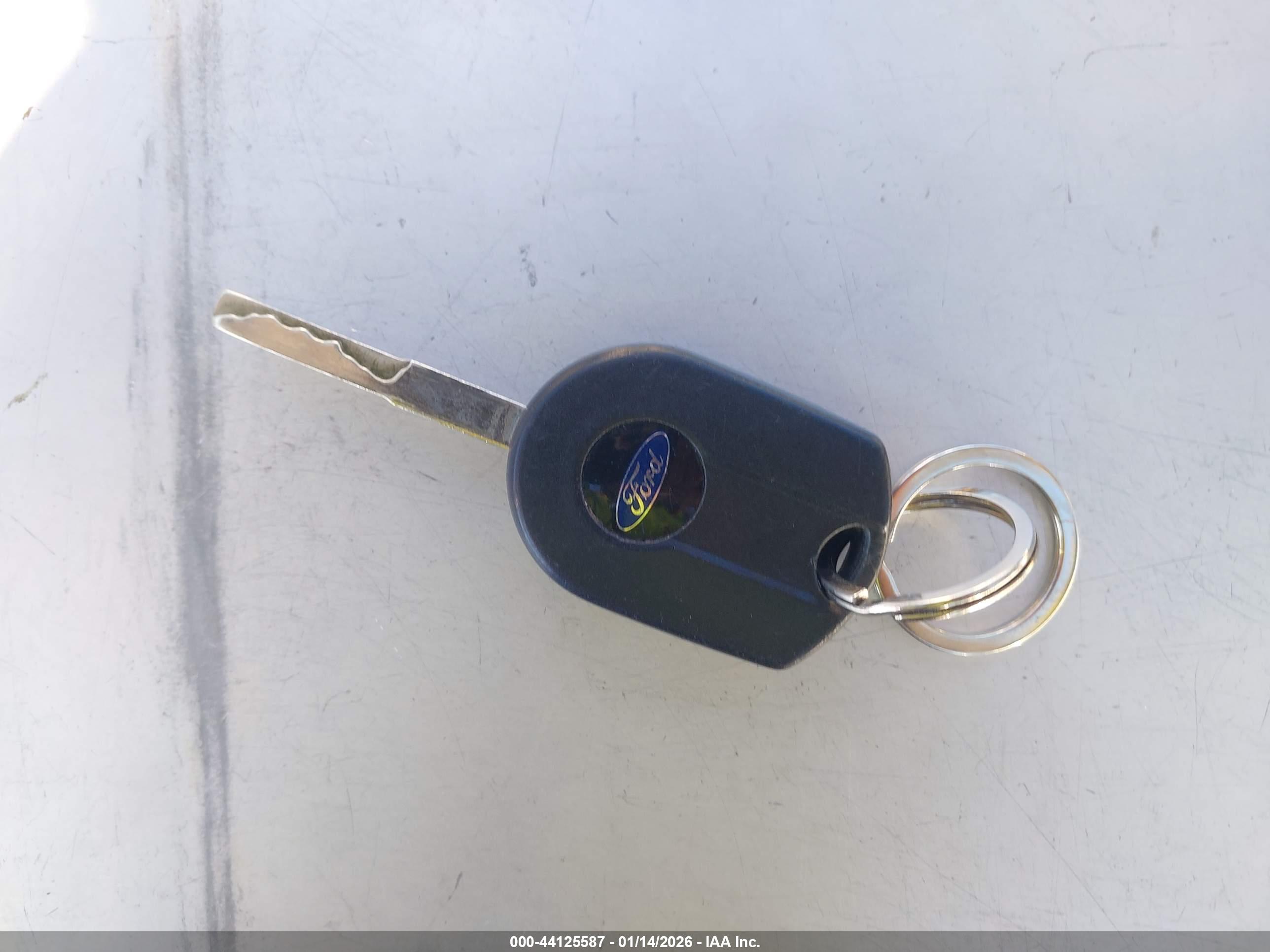 FORD FOCUS image 11
