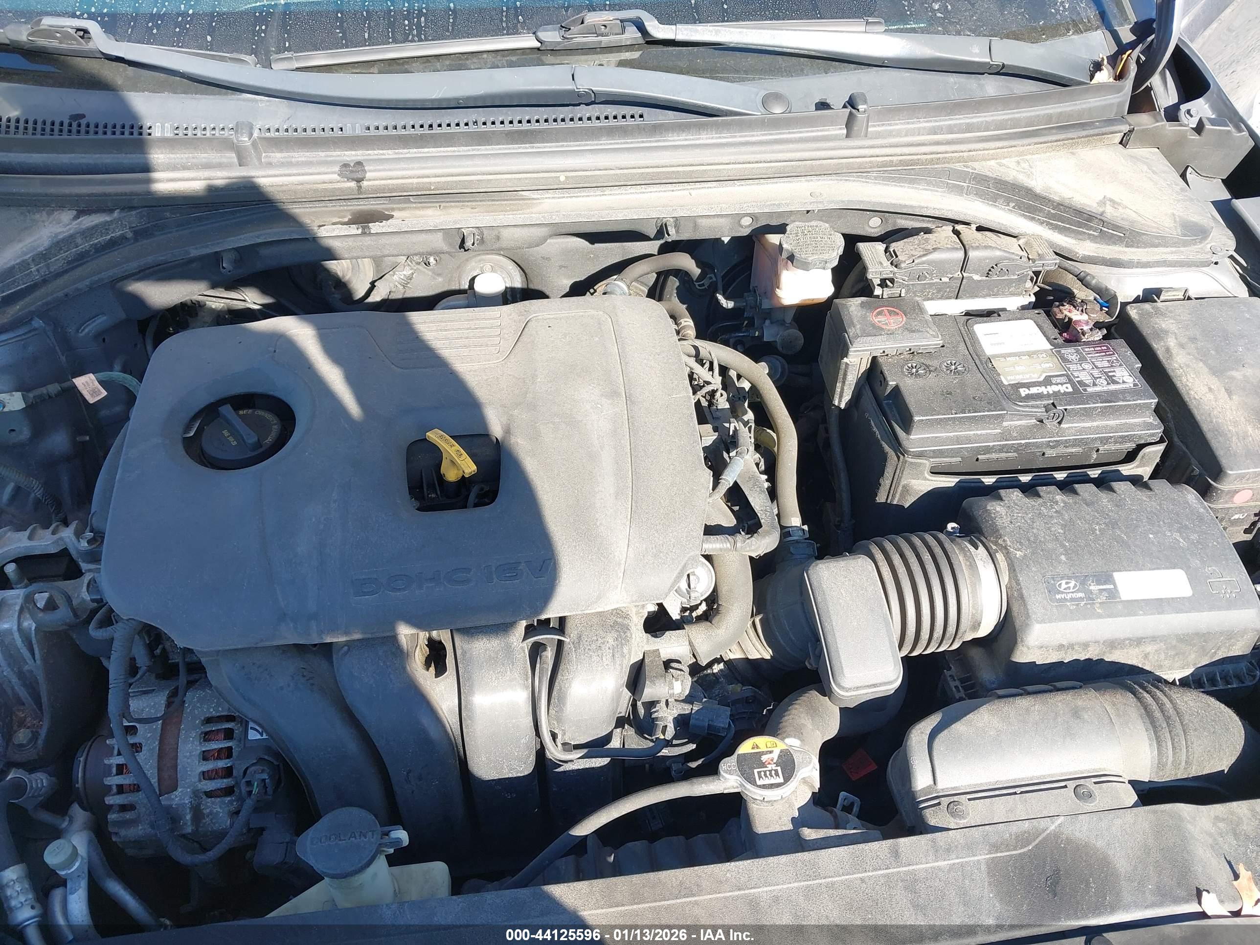HYUNDAI ELANTRA image 10