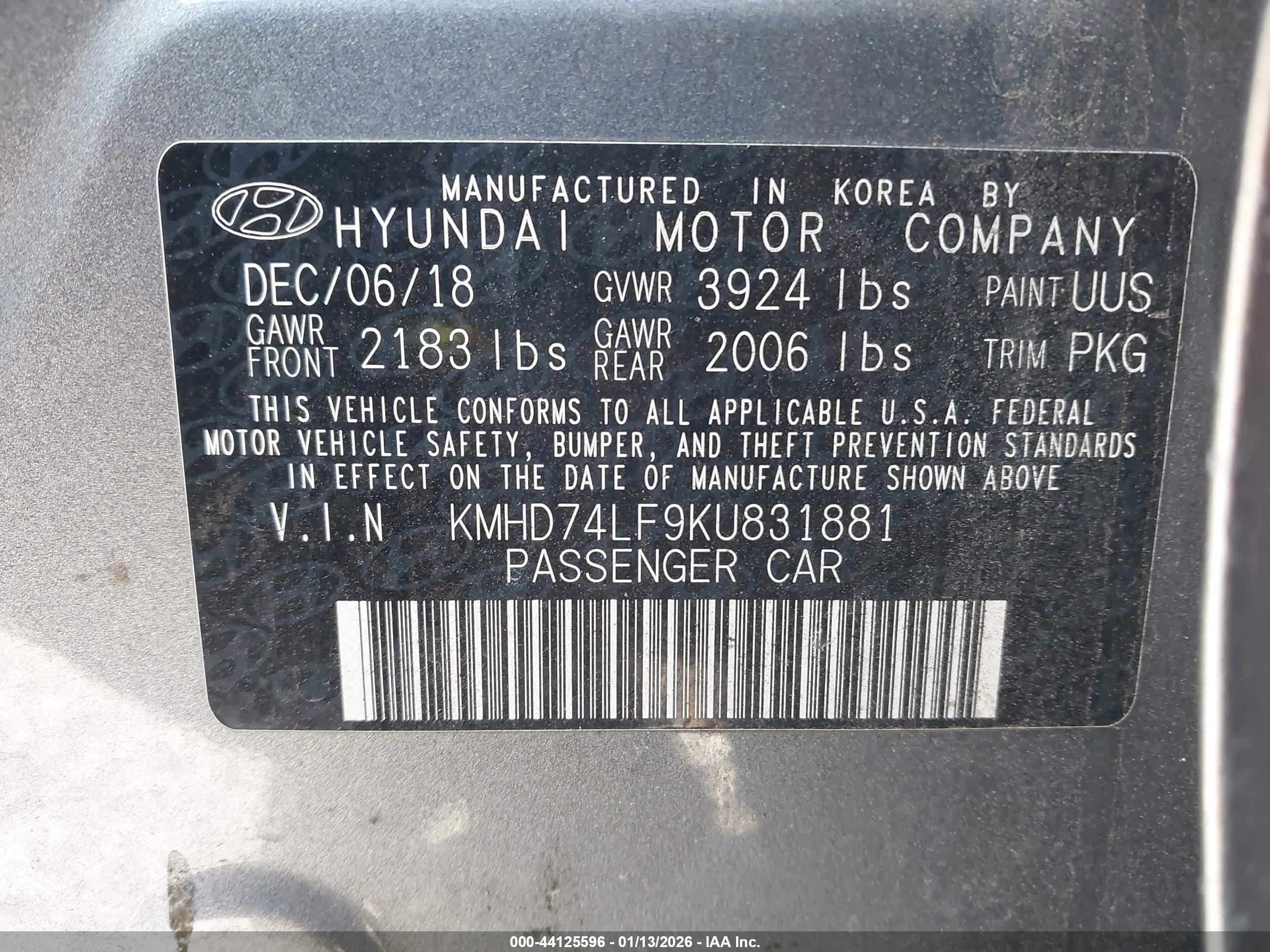 HYUNDAI ELANTRA image 9