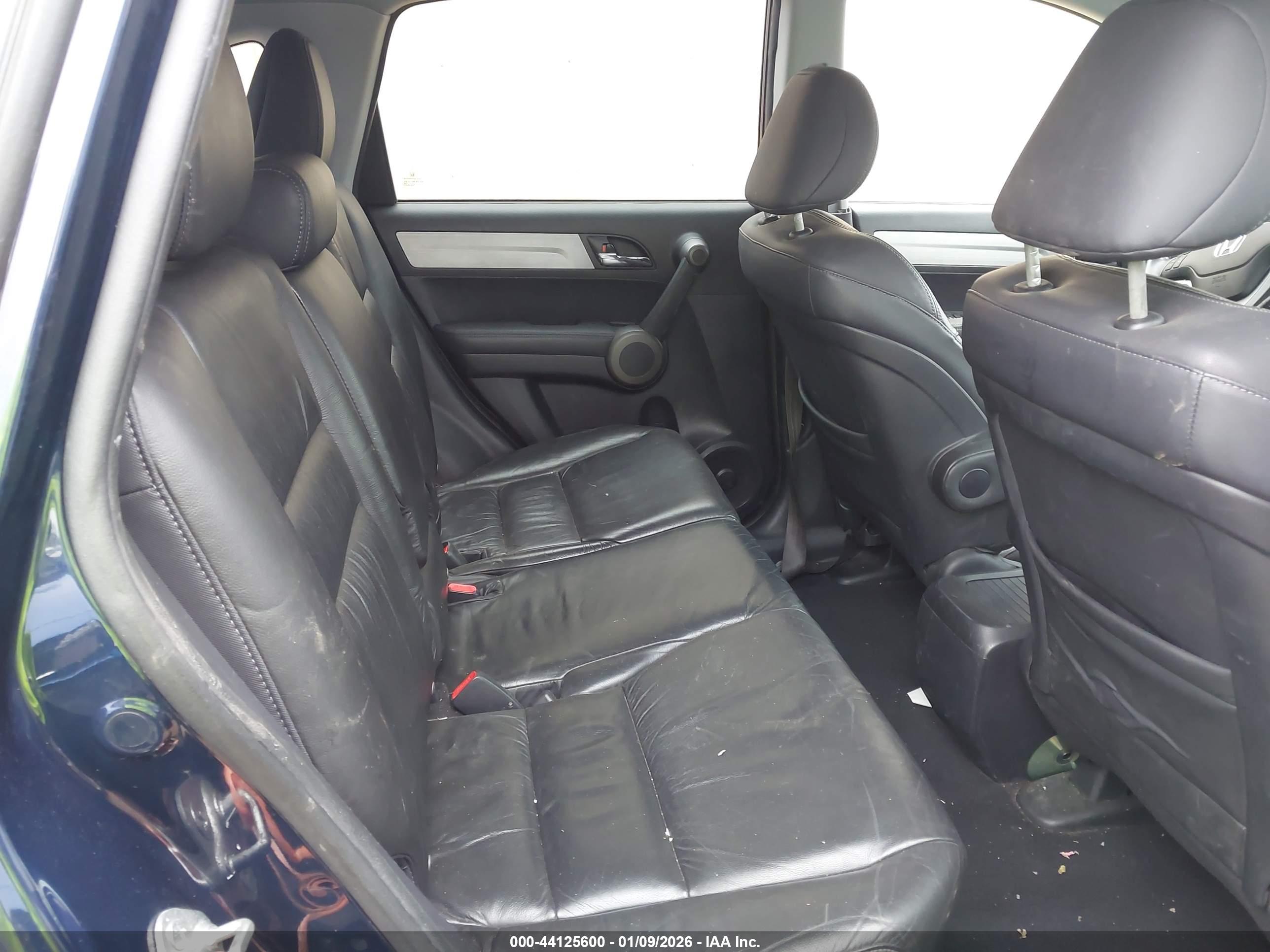 HONDA CR-V image 8