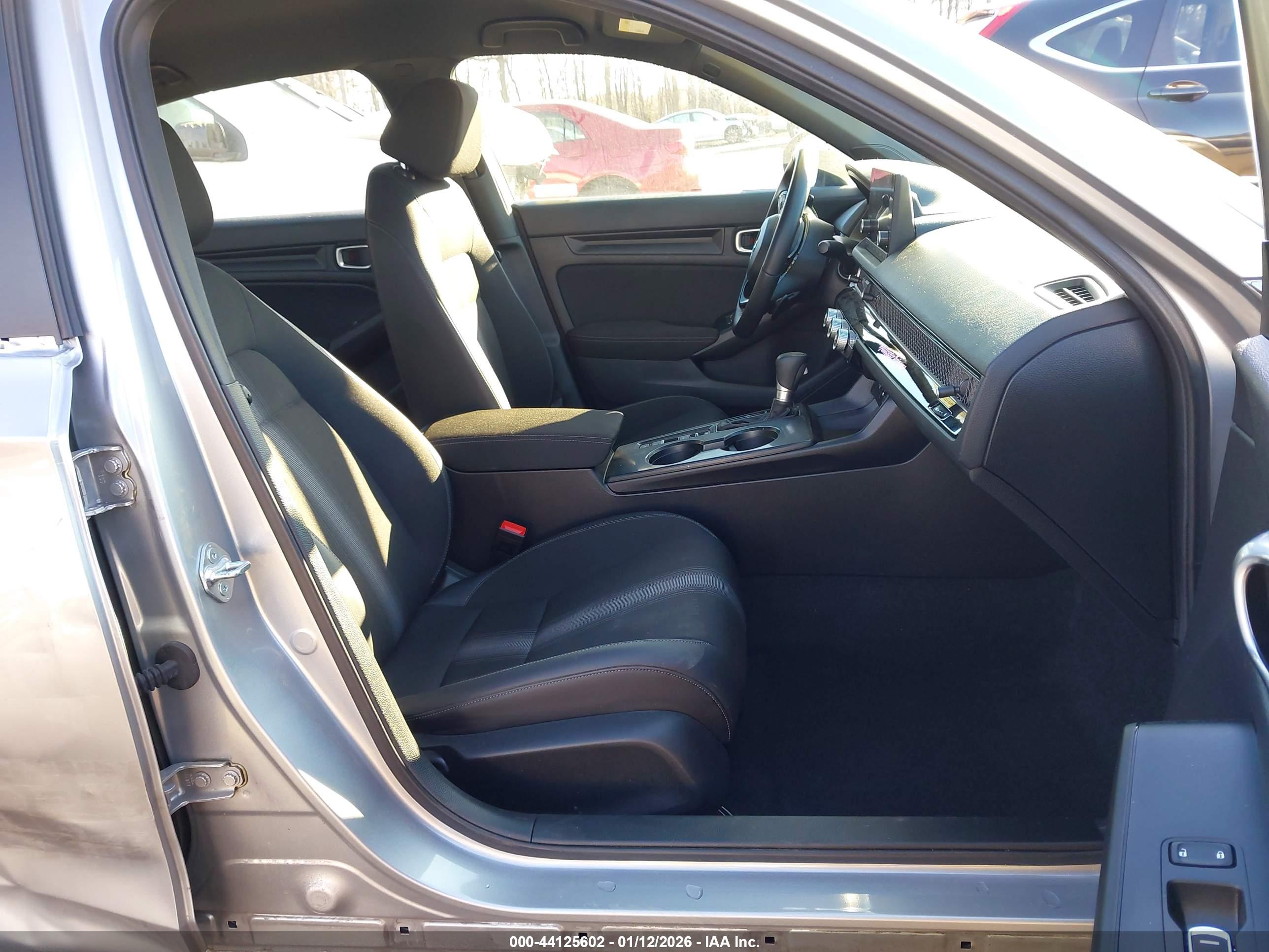 HONDA CIVIC image 5