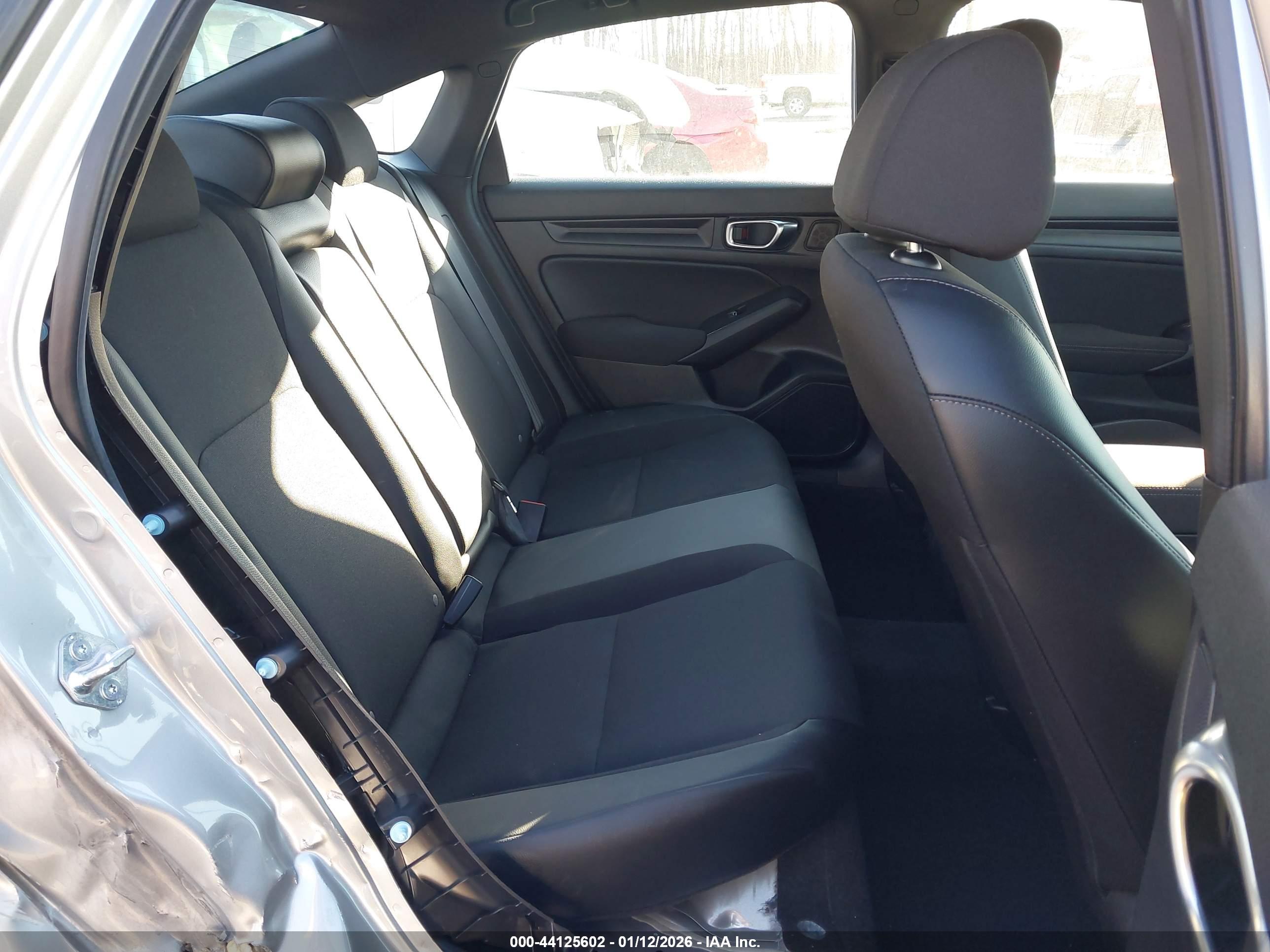 HONDA CIVIC image 8