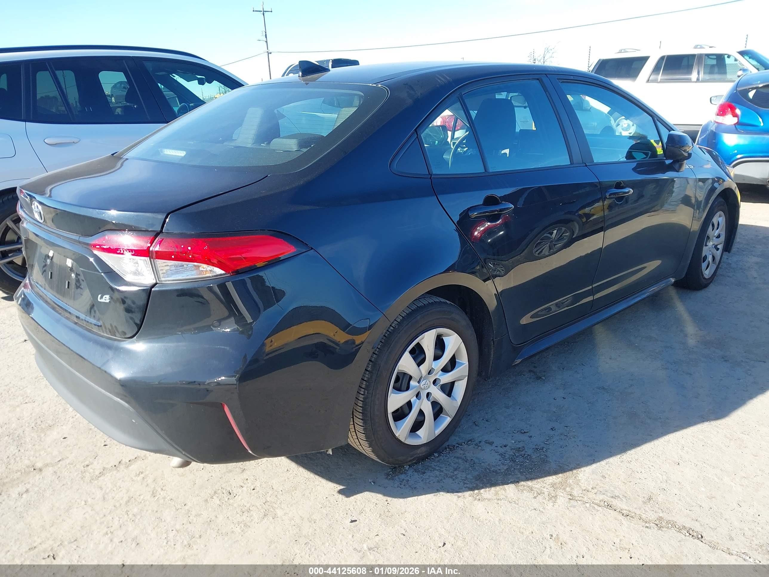 TOYOTA COROLLA image 4